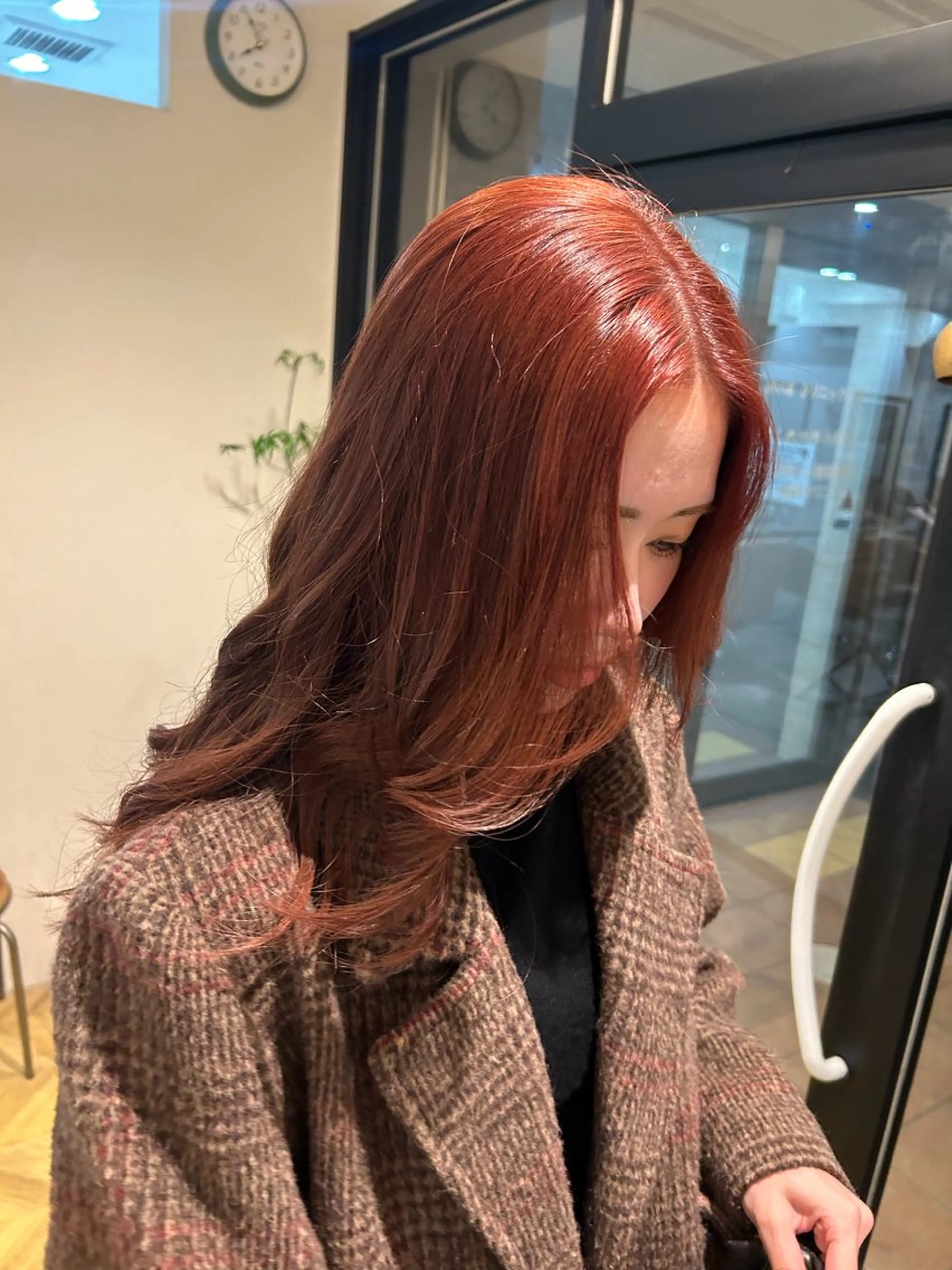 カラー 和田 紗弥香のヘアスタイル