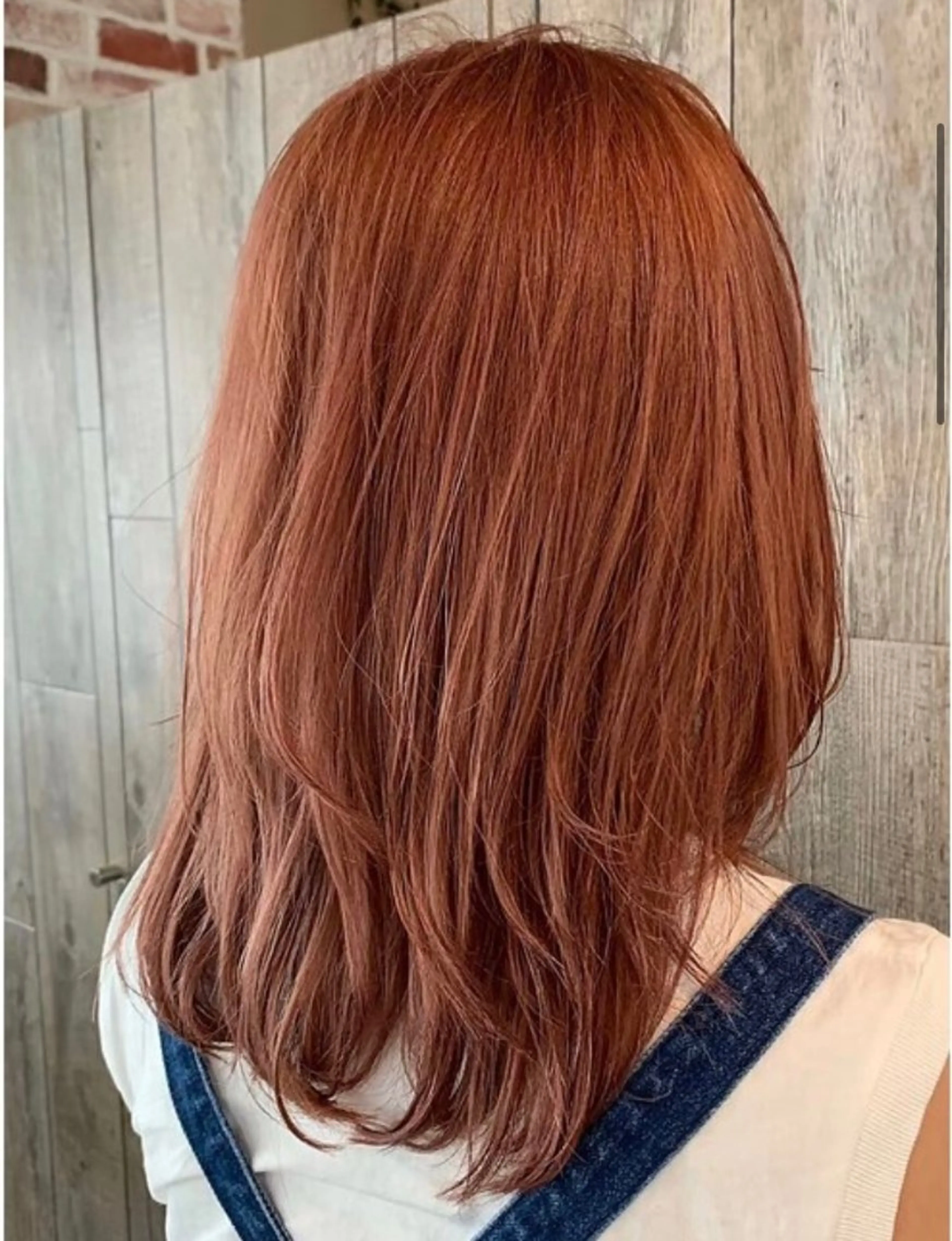 カラー 鈴木 小百合のヘアスタイル