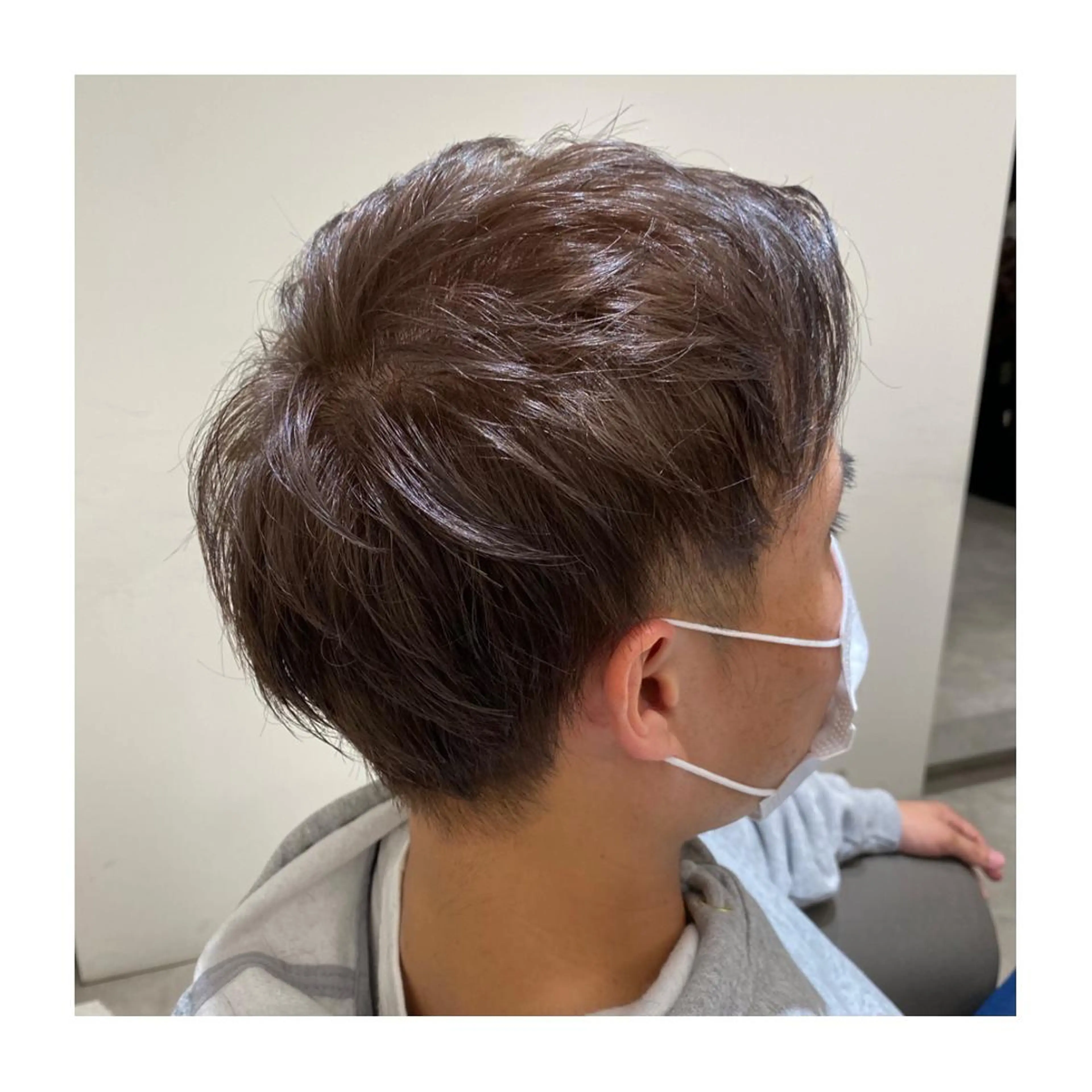 ショート カラー メンズ アッシュ ラベンダーカラー ラベンダーアッシュ 小國 綾かのヘアスタイル