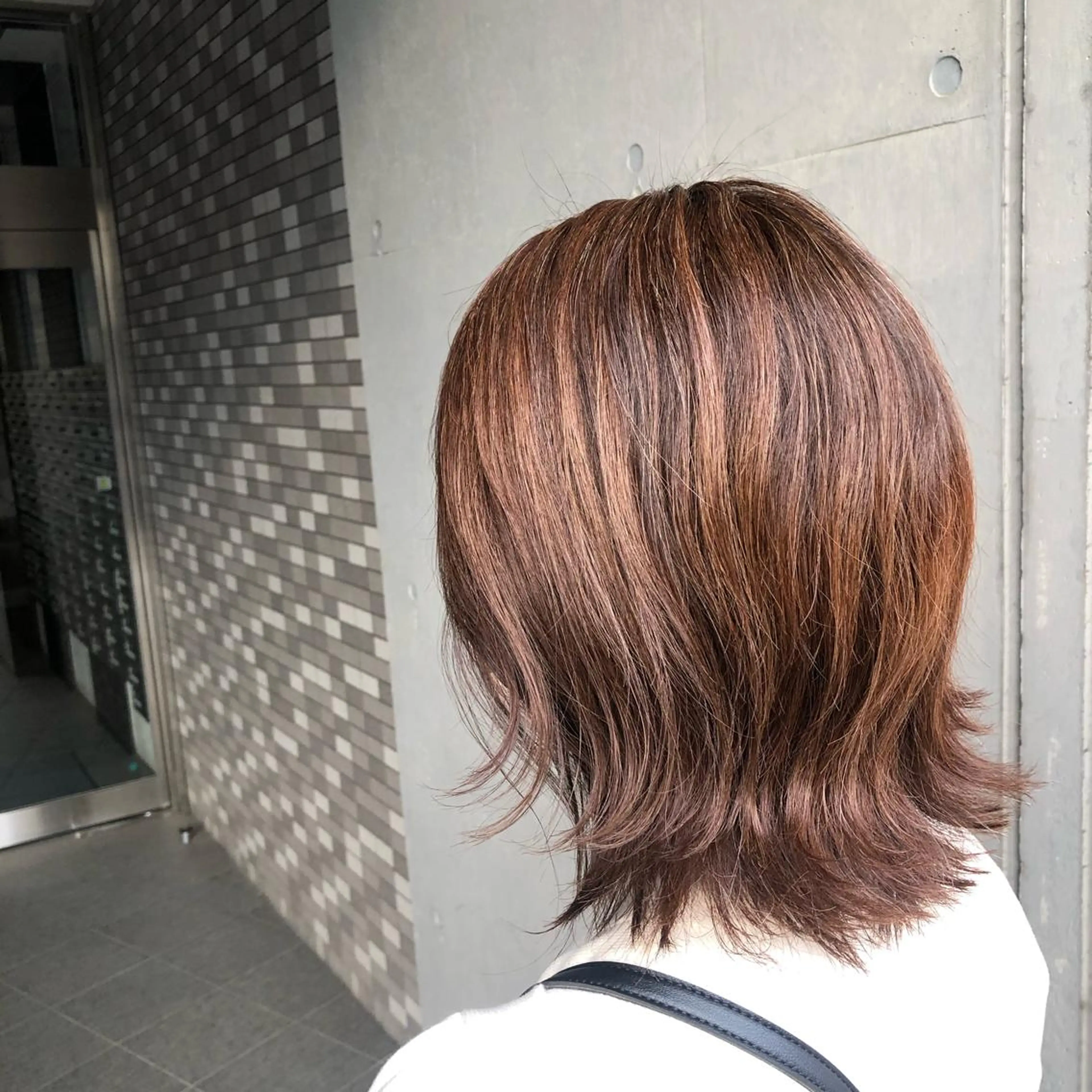 ミディアム ハイライト カット ヘアカラー トリートメント Glanz hair 坂牛匠のヘアスタイル