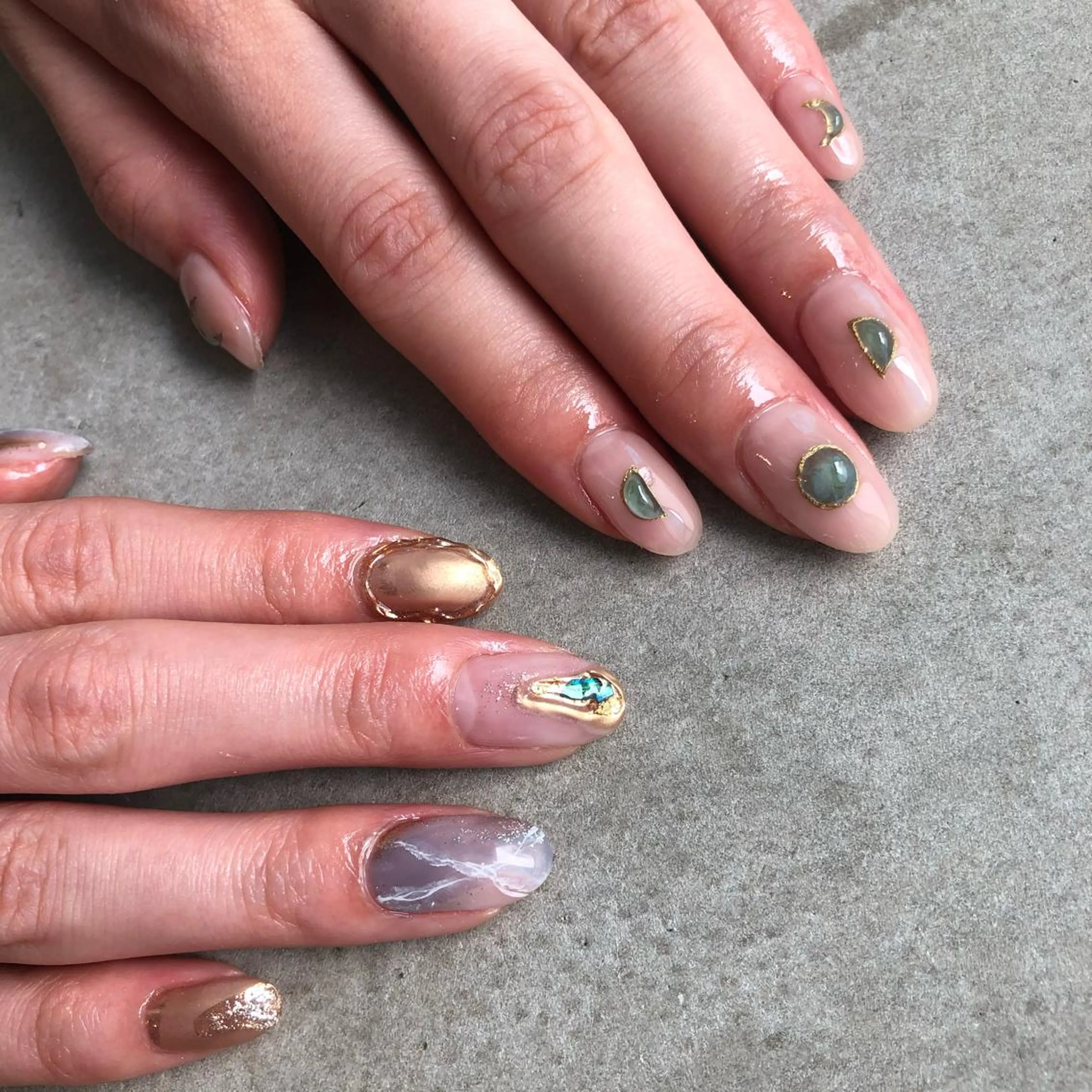 ネイル 持ち込み ハンドネイル hyakutake itsumiのネイルデザイン