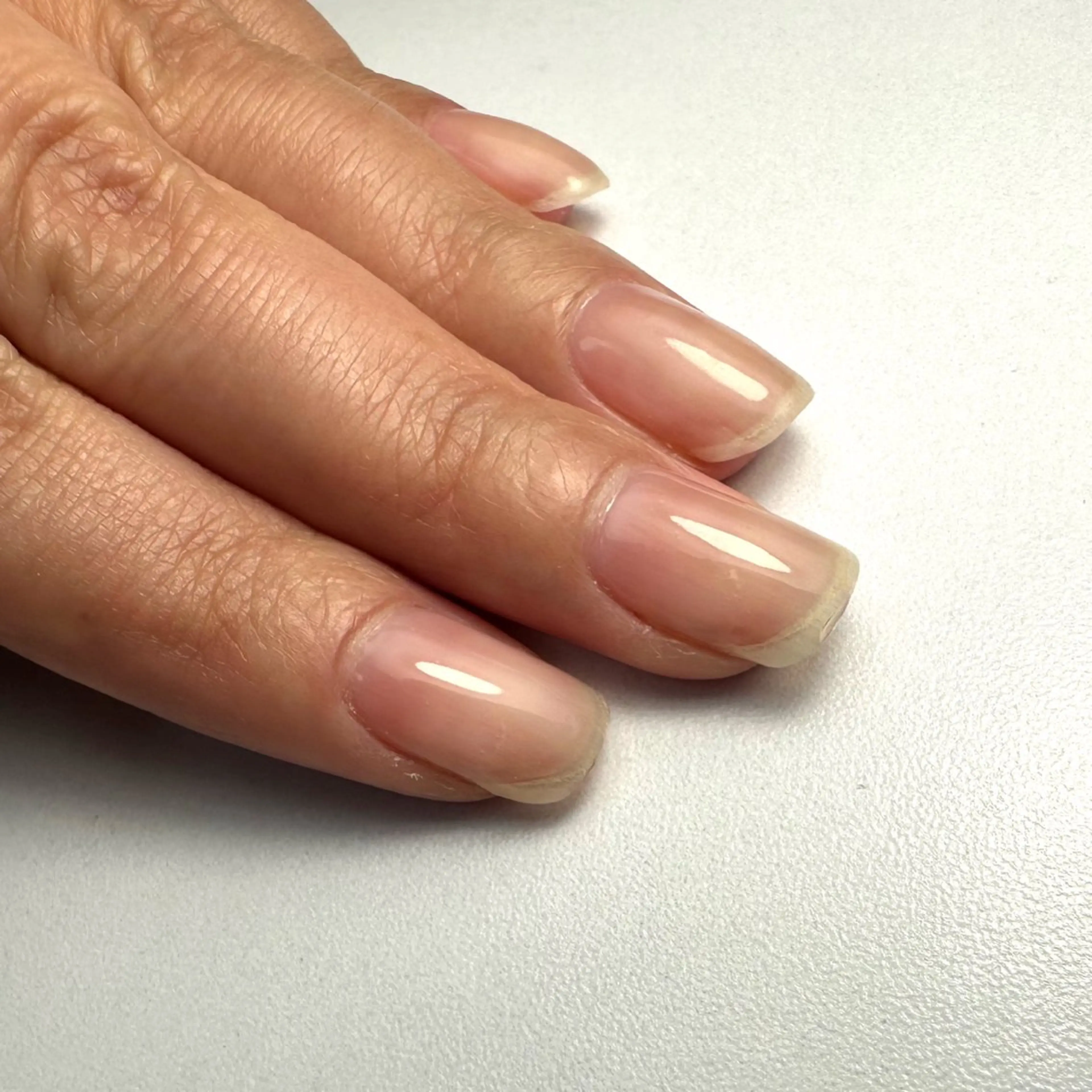 ネイル ハンドネイル 自爪育成ネイリスト✨ Mokaのネイルデザイン