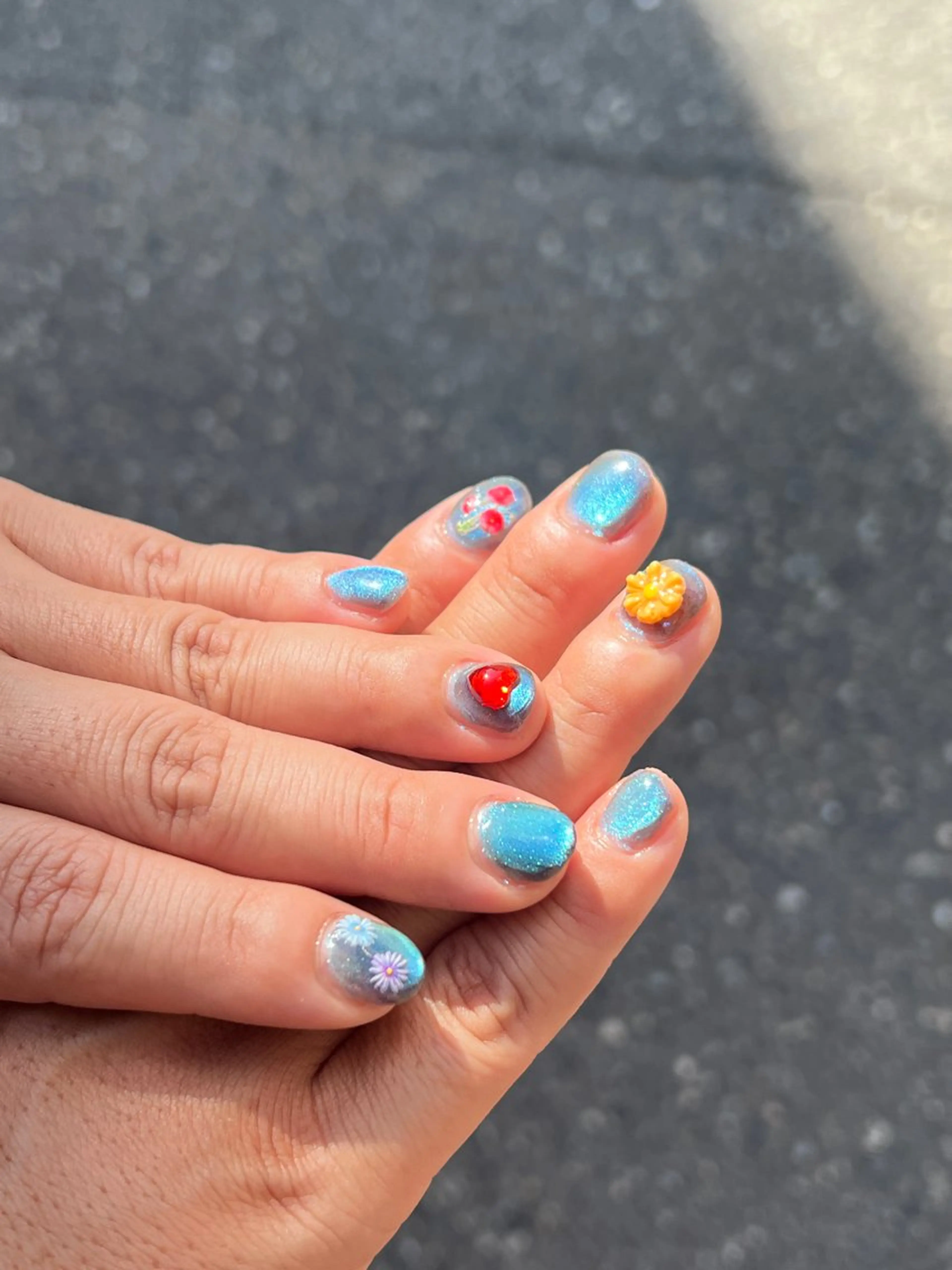 ロング 小宇宙 近鉄今里徒歩5分🧬のネイルデザイン