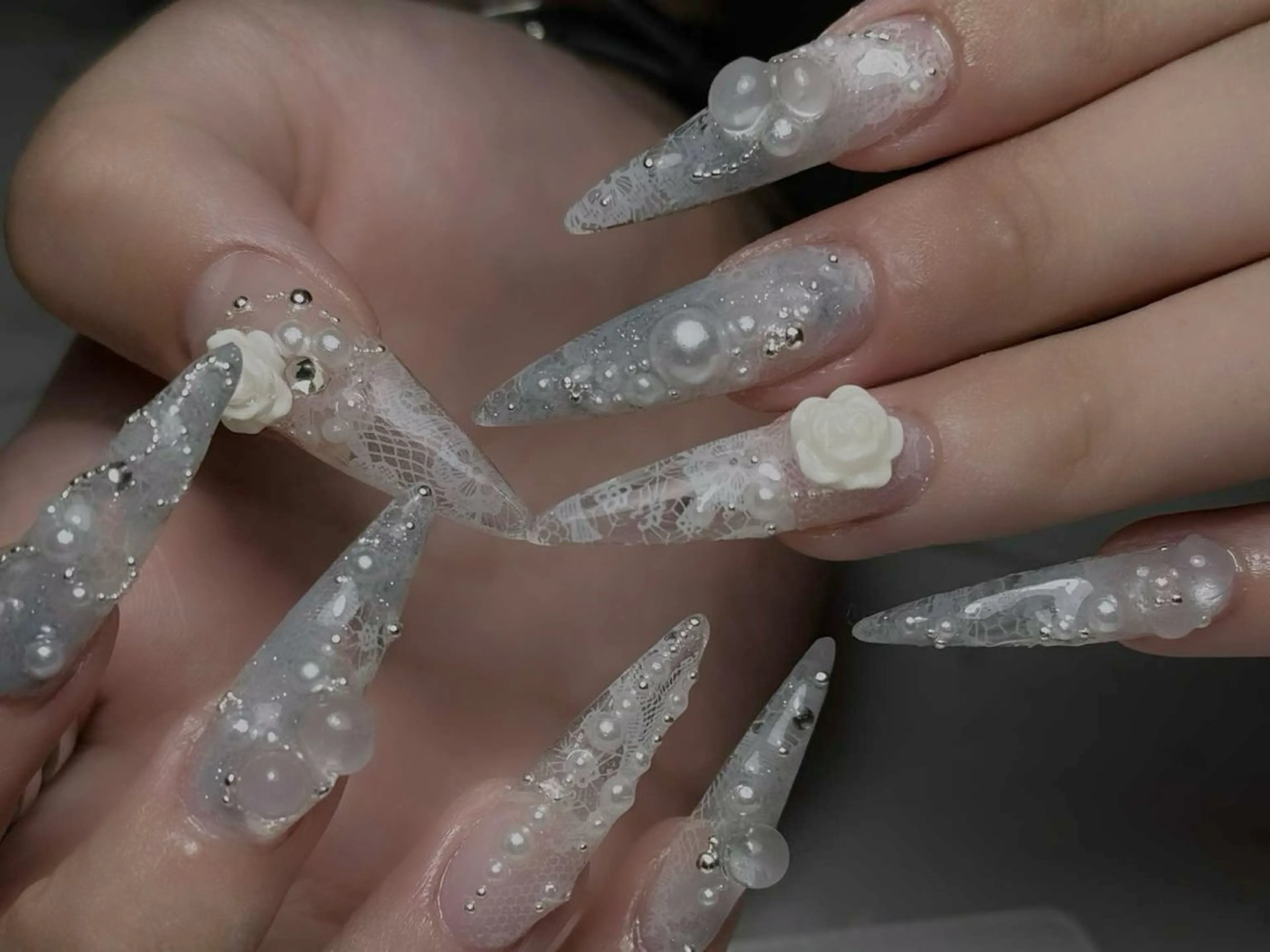 ネイル アートネイル フレンチネイル ジェルネイル グラデーション 韓国ネイル ハンドネイル 💕鈴木ユリ パラジェル/オフ無料のネイルデザイン