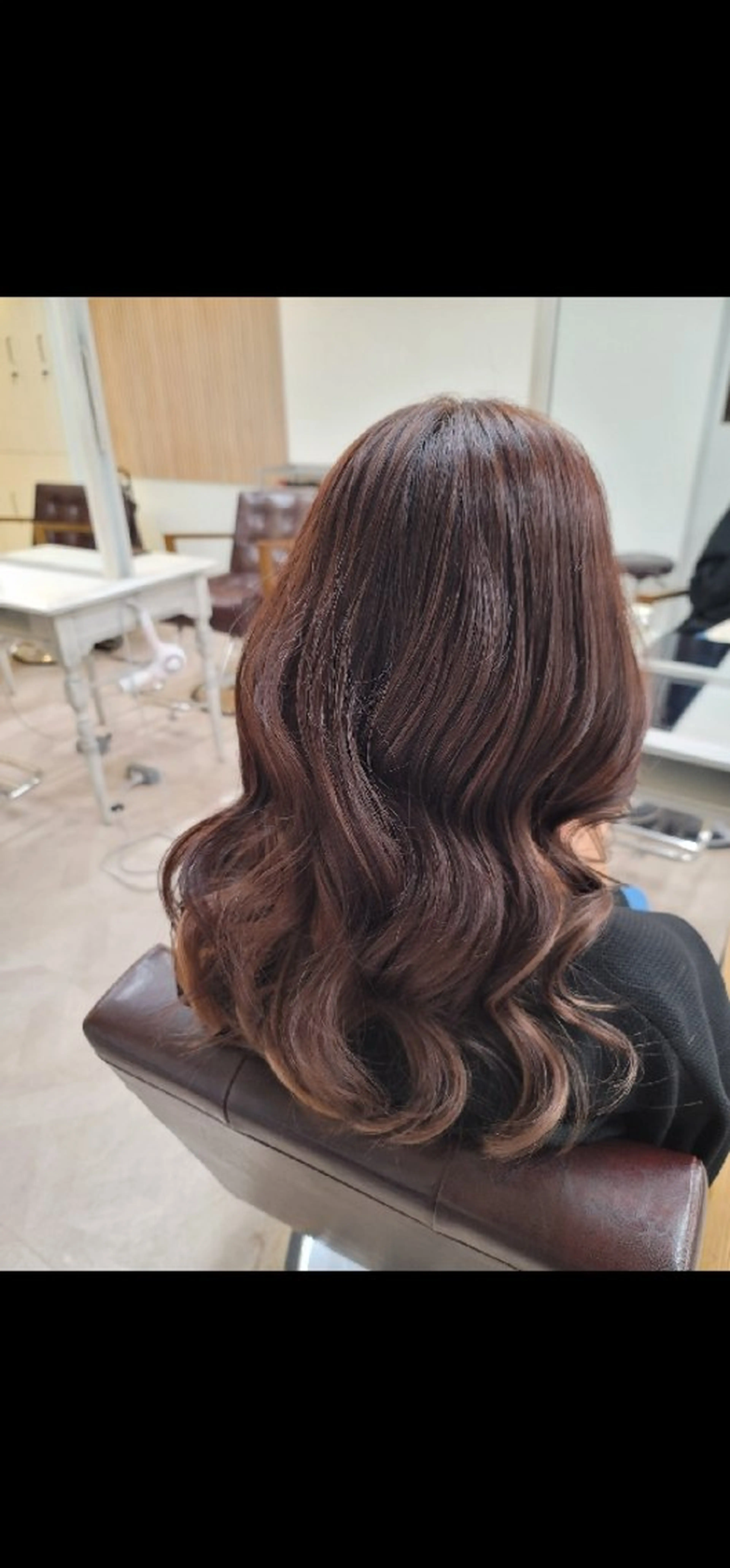 ロング カラー ヘアアレンジ ❇️安達 優心❇️ レイヤー/艶髪特化のヘアスタイル