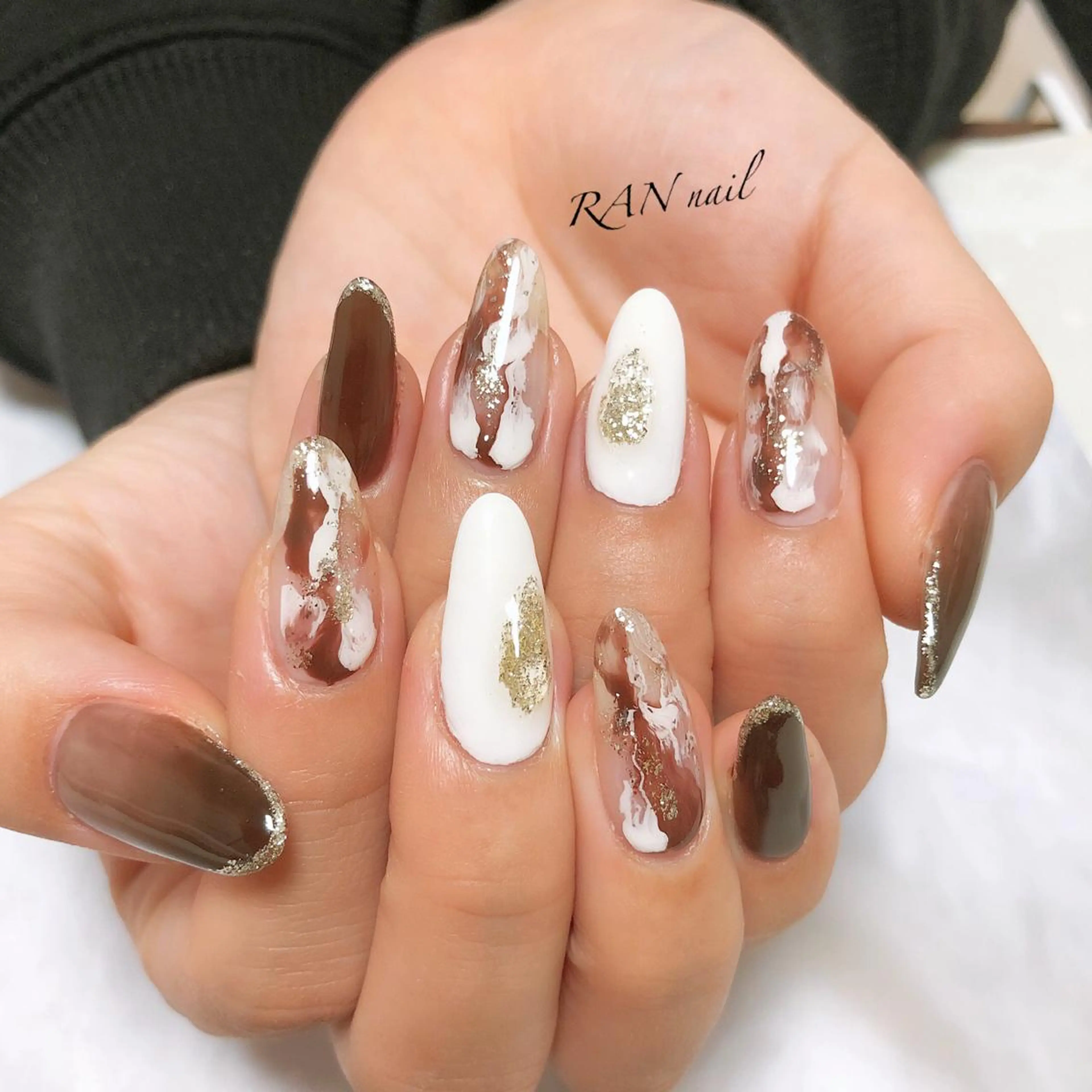 ネイル フットネイル ニュアンスネイル オフィスネイル 春ネイル 冬ネイル ハンドネイル フットネイル RAN nailのネイルデザイン