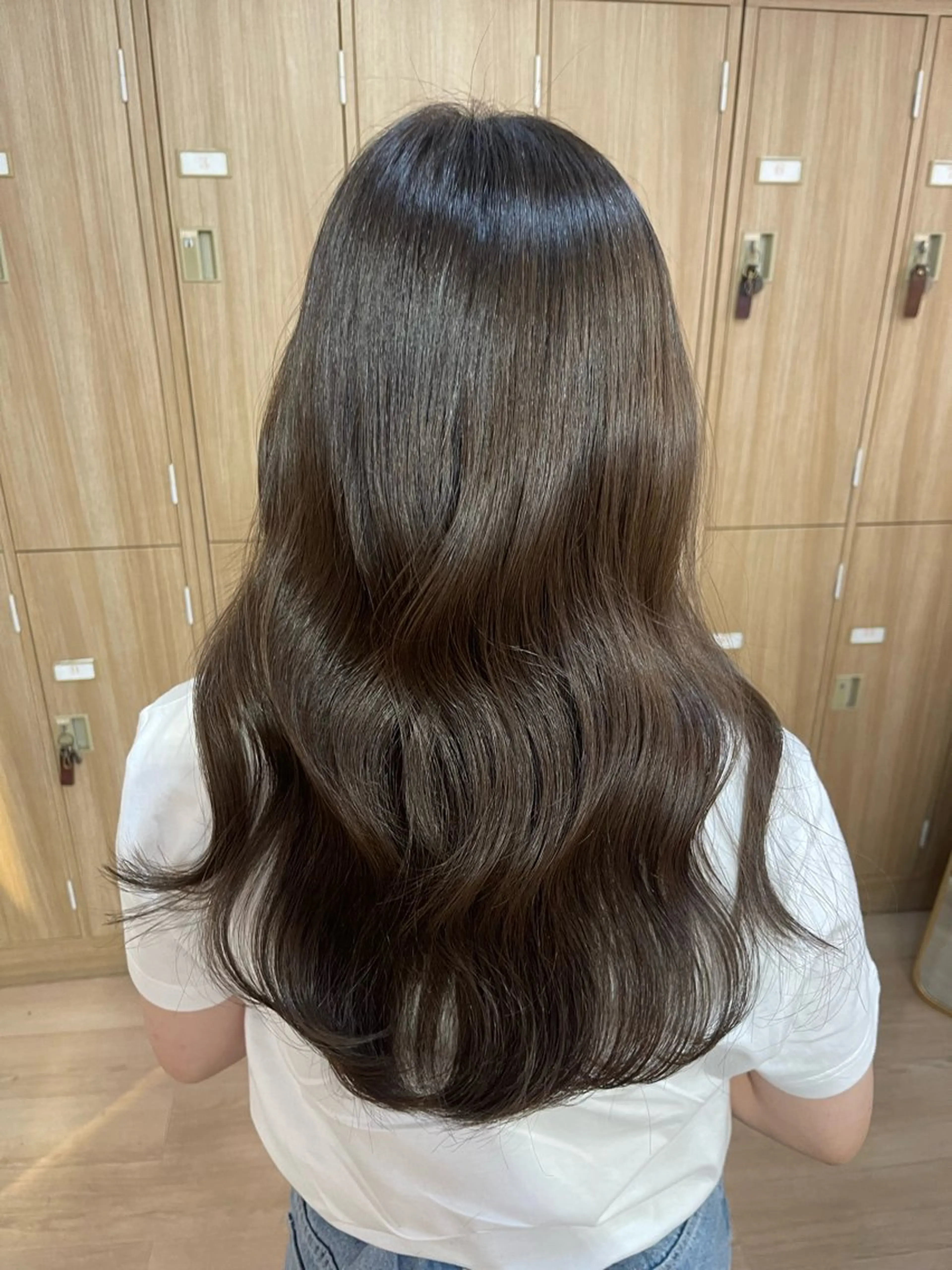 ロング 金山／森心乃　カット ブリーチモデル募集中のヘアスタイル