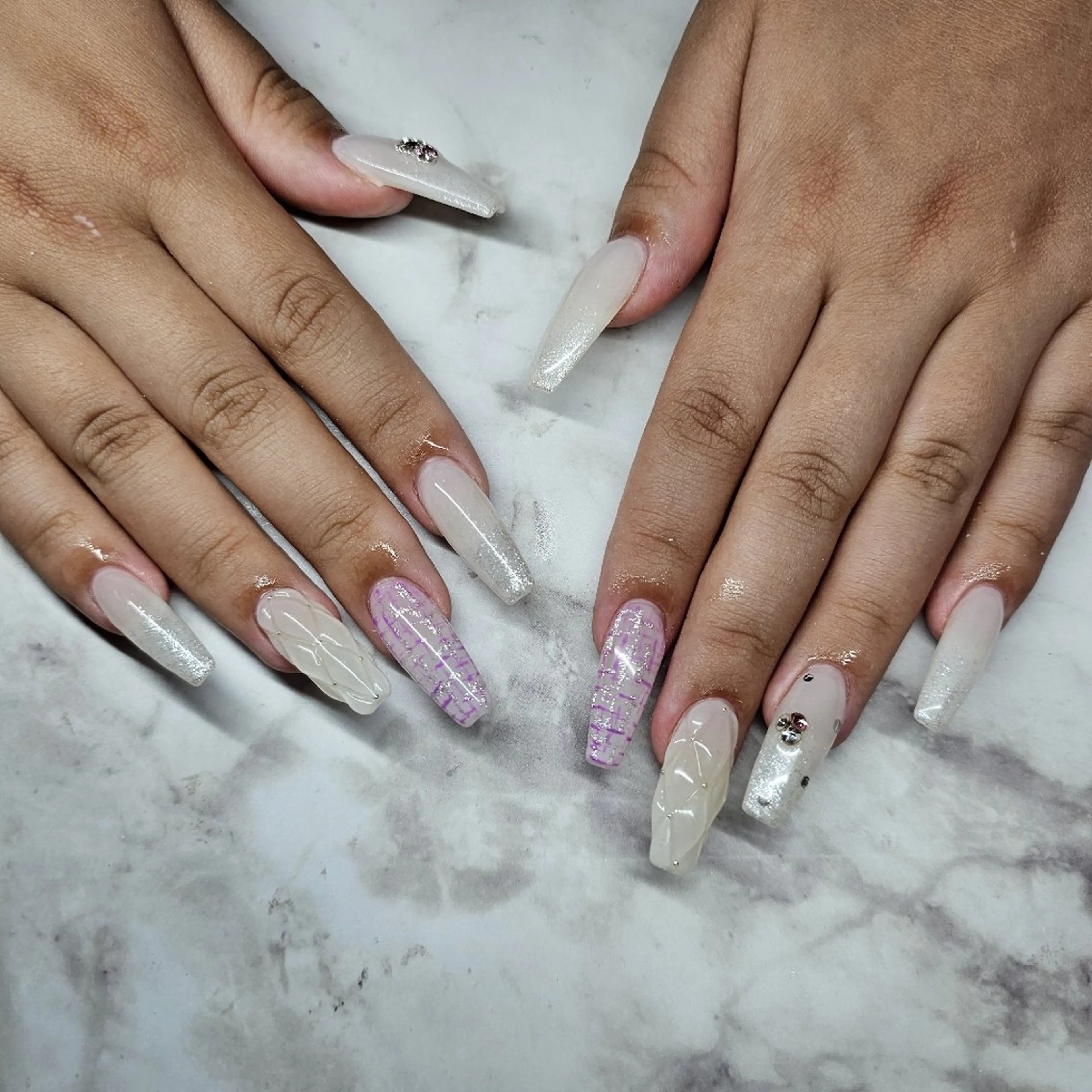 ネイル ハンドネイル My+ Yukaのネイルデザイン