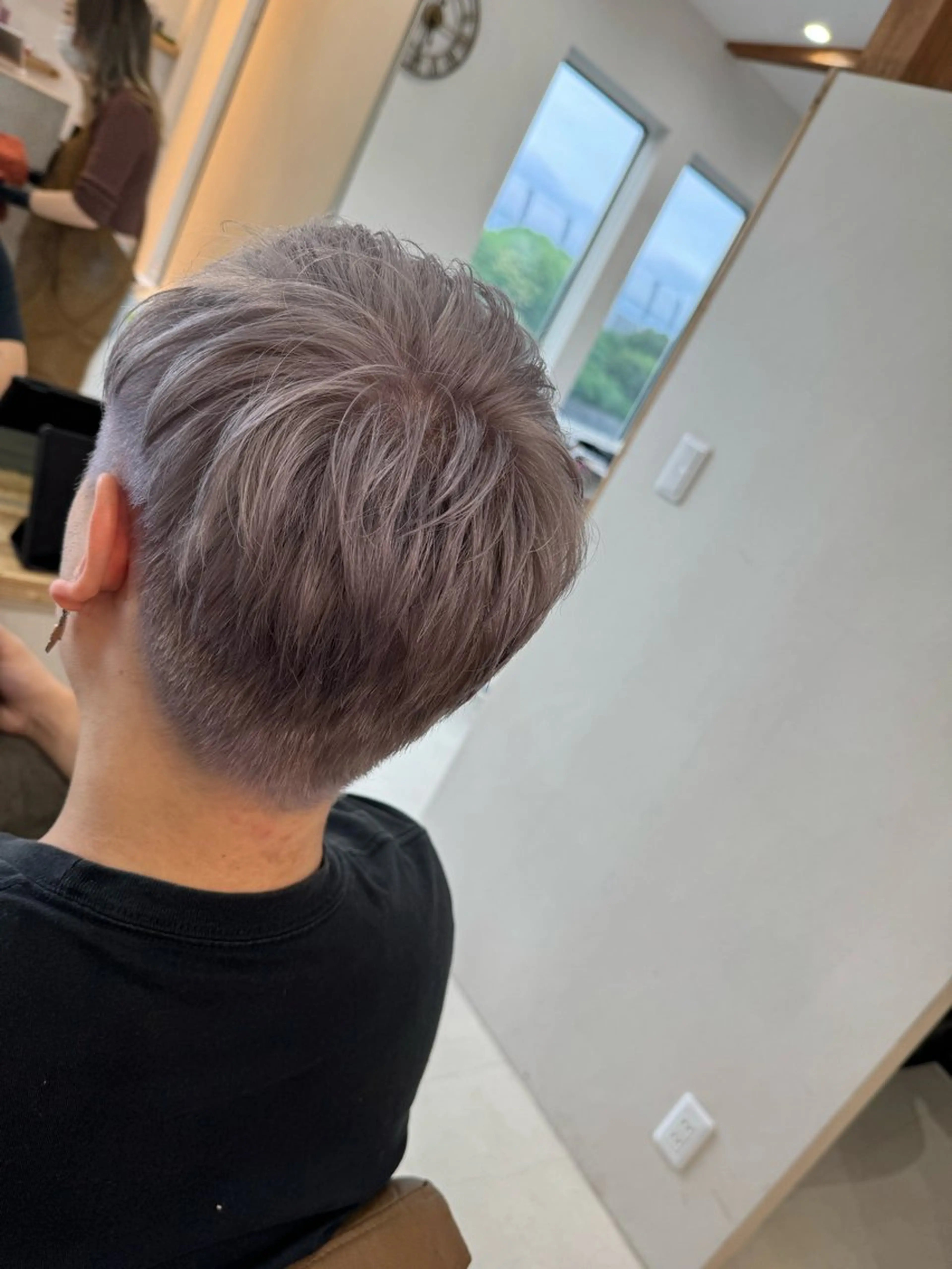 メンズ ヘアカラー 鈴木 妃帆未のヘアスタイル