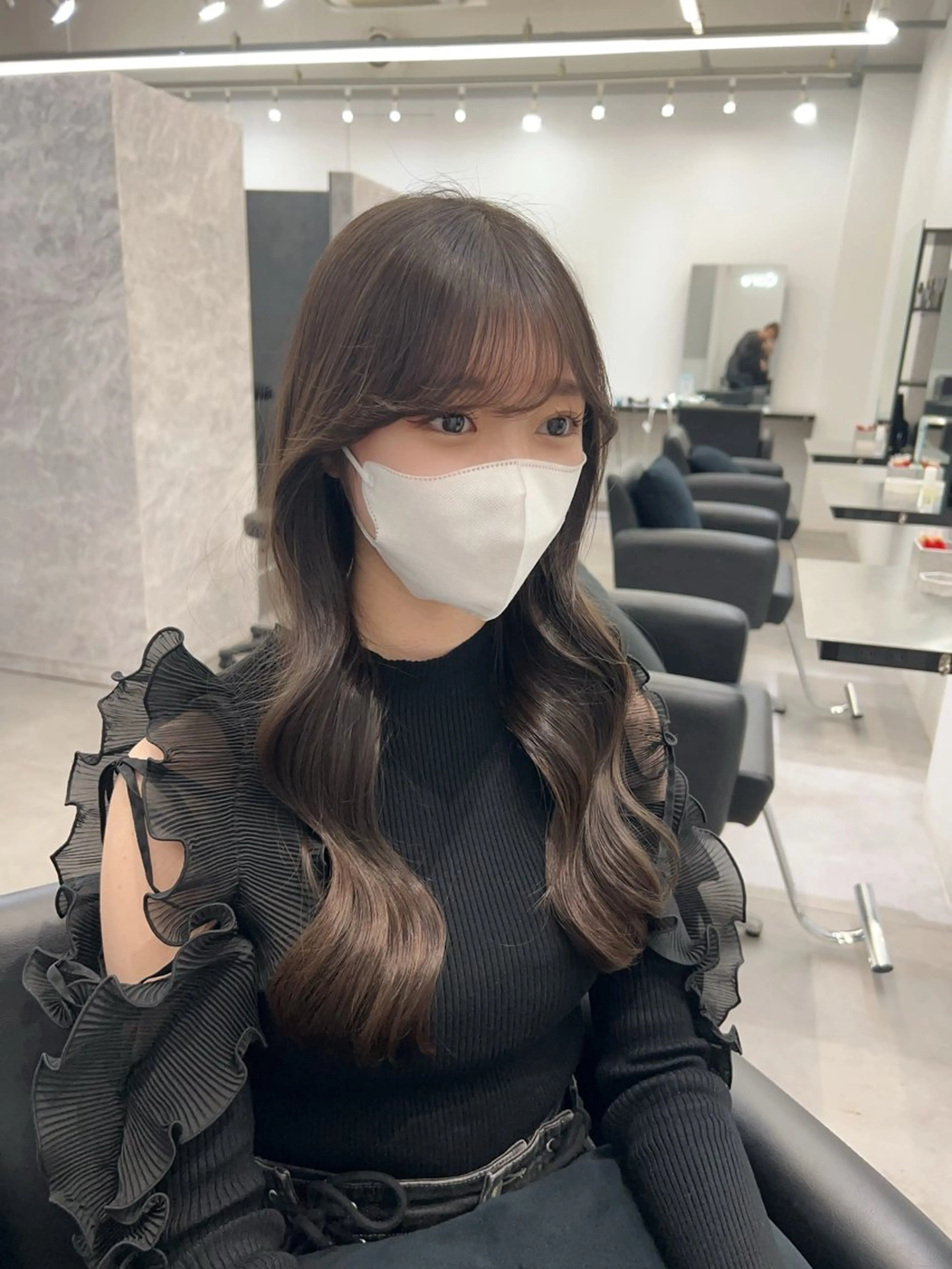 ロング カラー グレージュ ヘアカラー トリートメント Core　山下 このはのヘアスタイル