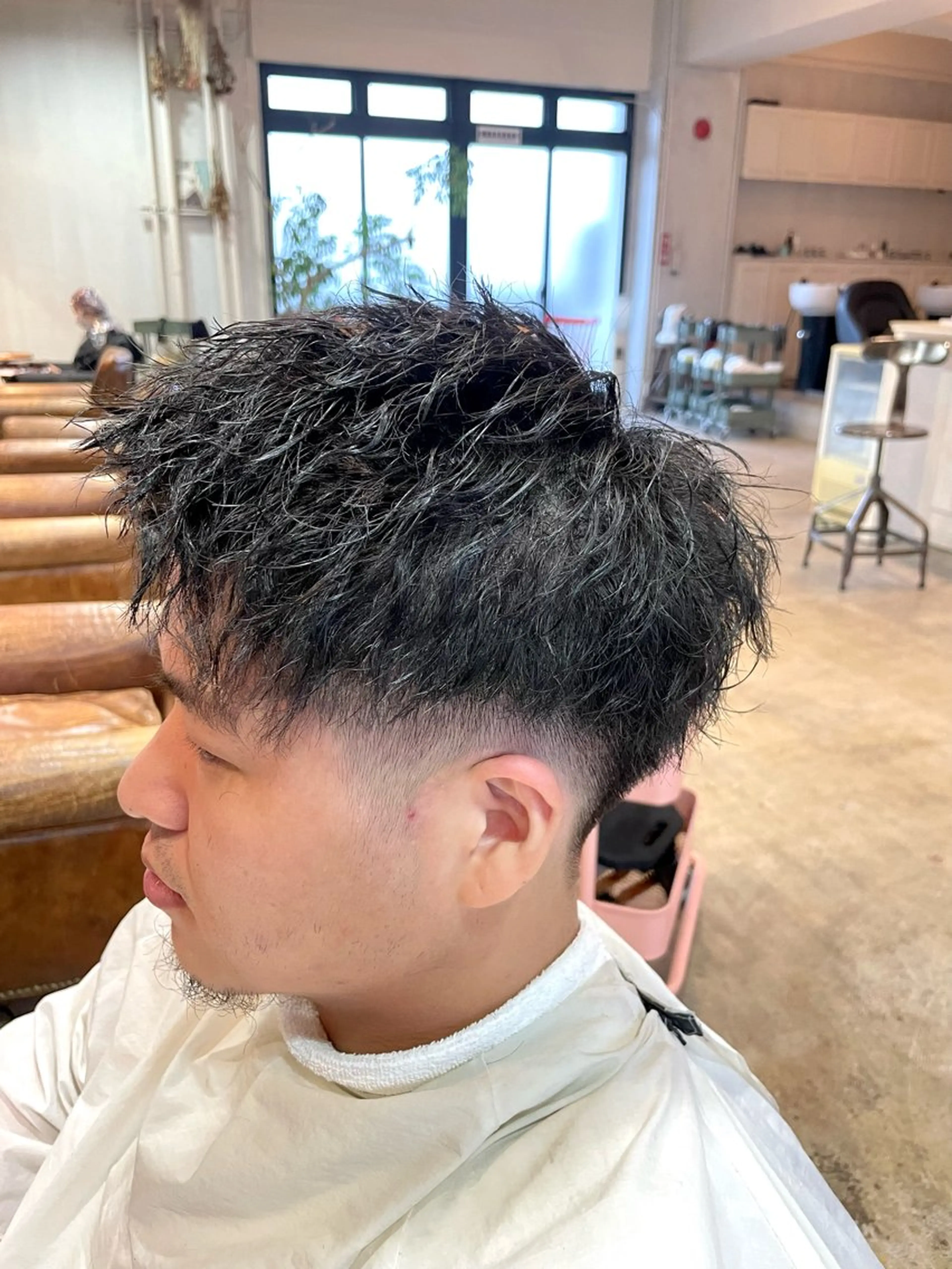 パーマ メンズ カット パーマ トリートメント 西村 れいのヘアスタイル