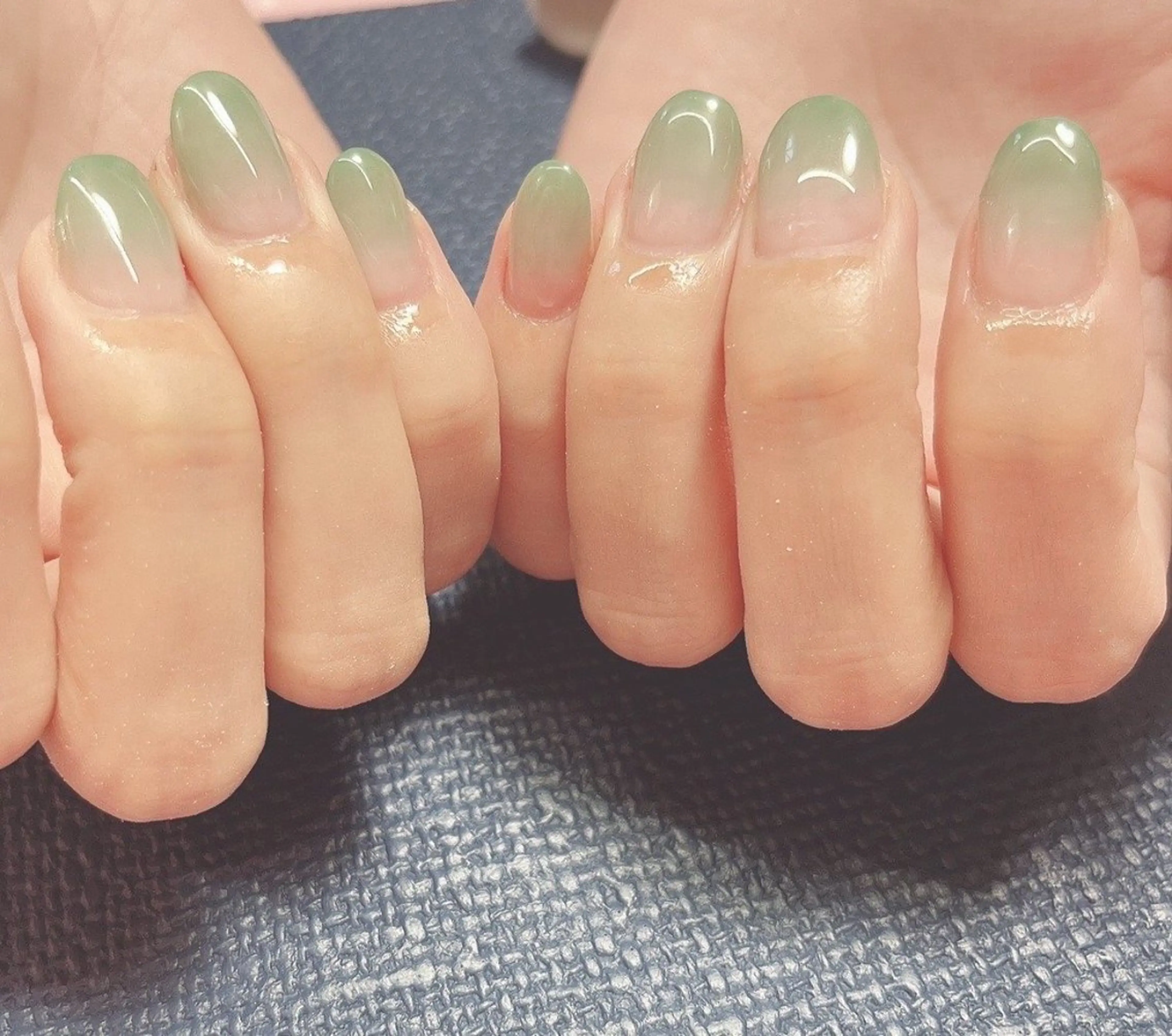 カラーグラデ(他店オフ無料)の写真