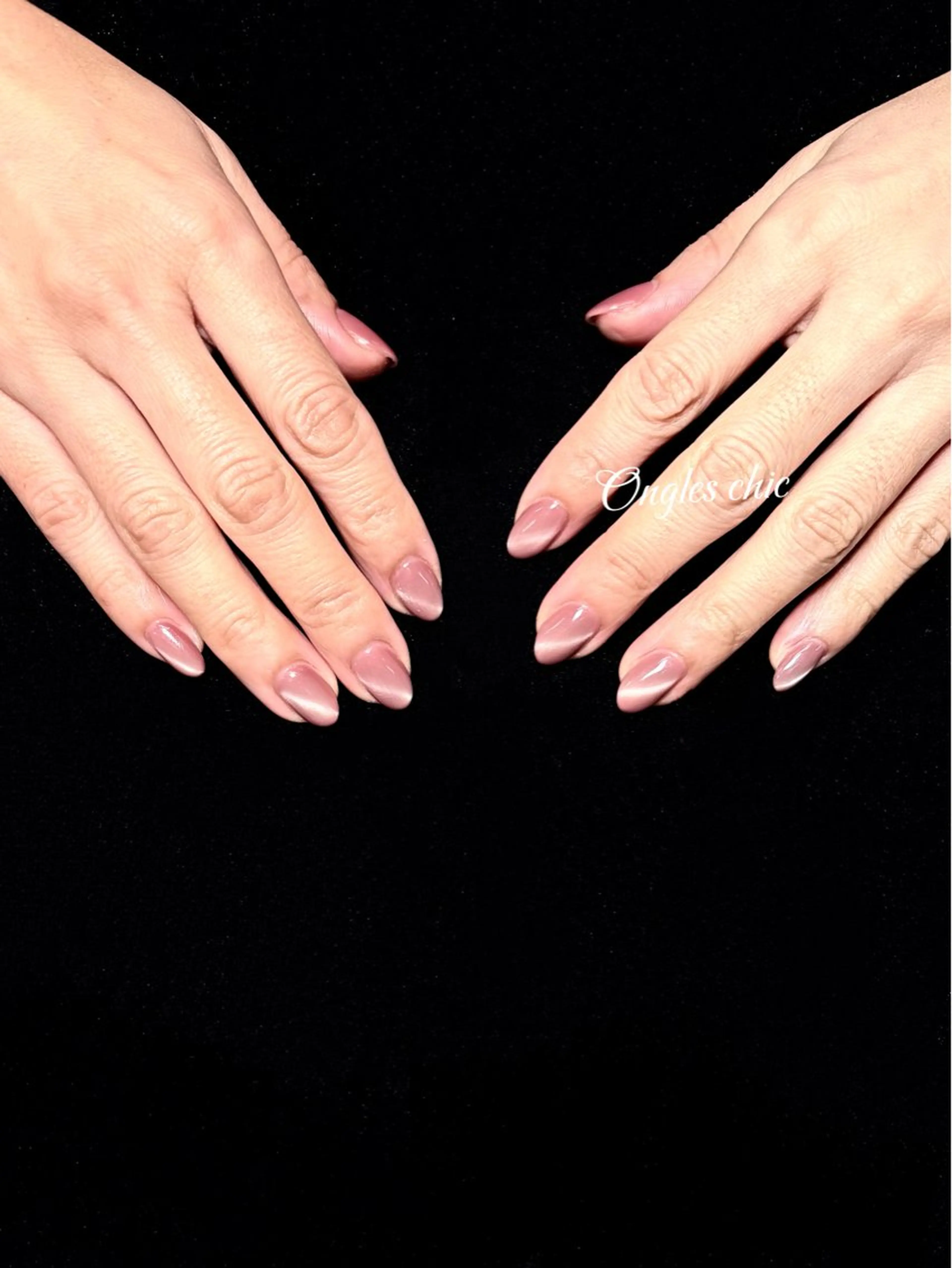 ネイル ハンドネイル ハンドケア ongles chicのネイルデザイン