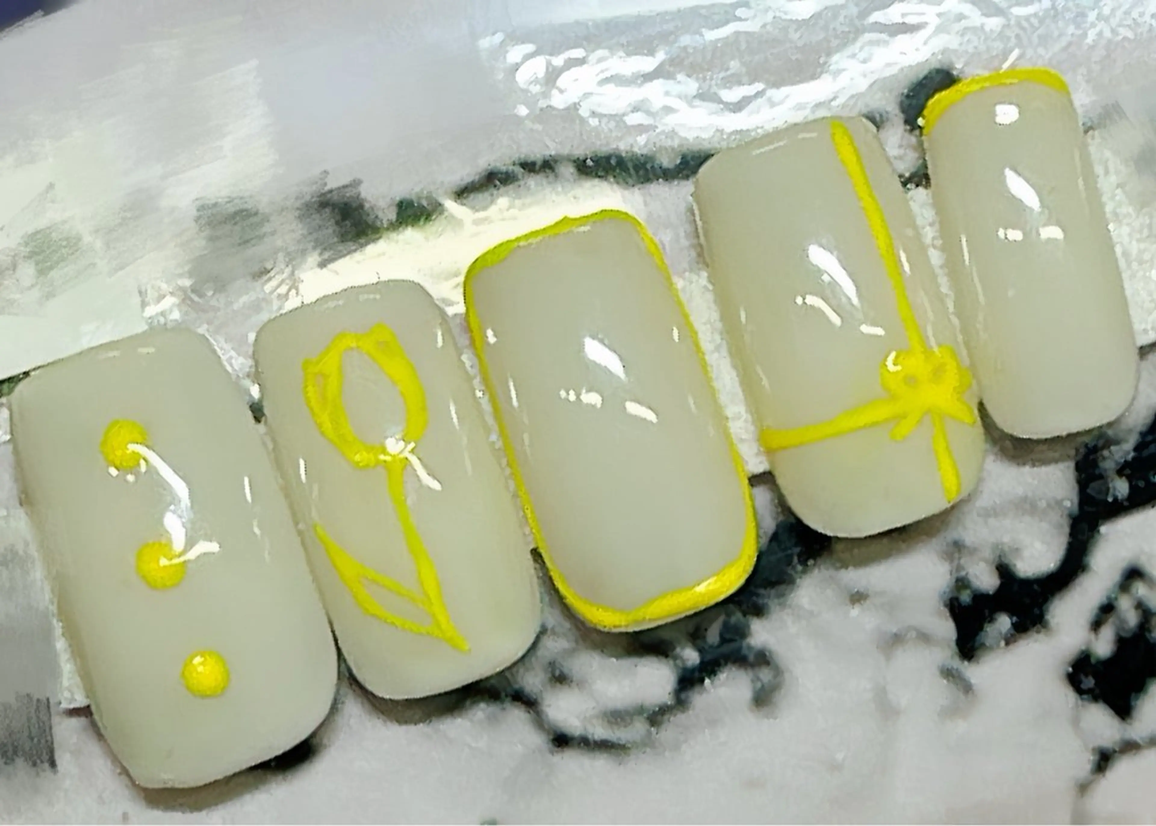 ネイル I_p4ce所属・I_p4ce 🍊あい🍊のネイルデザイン