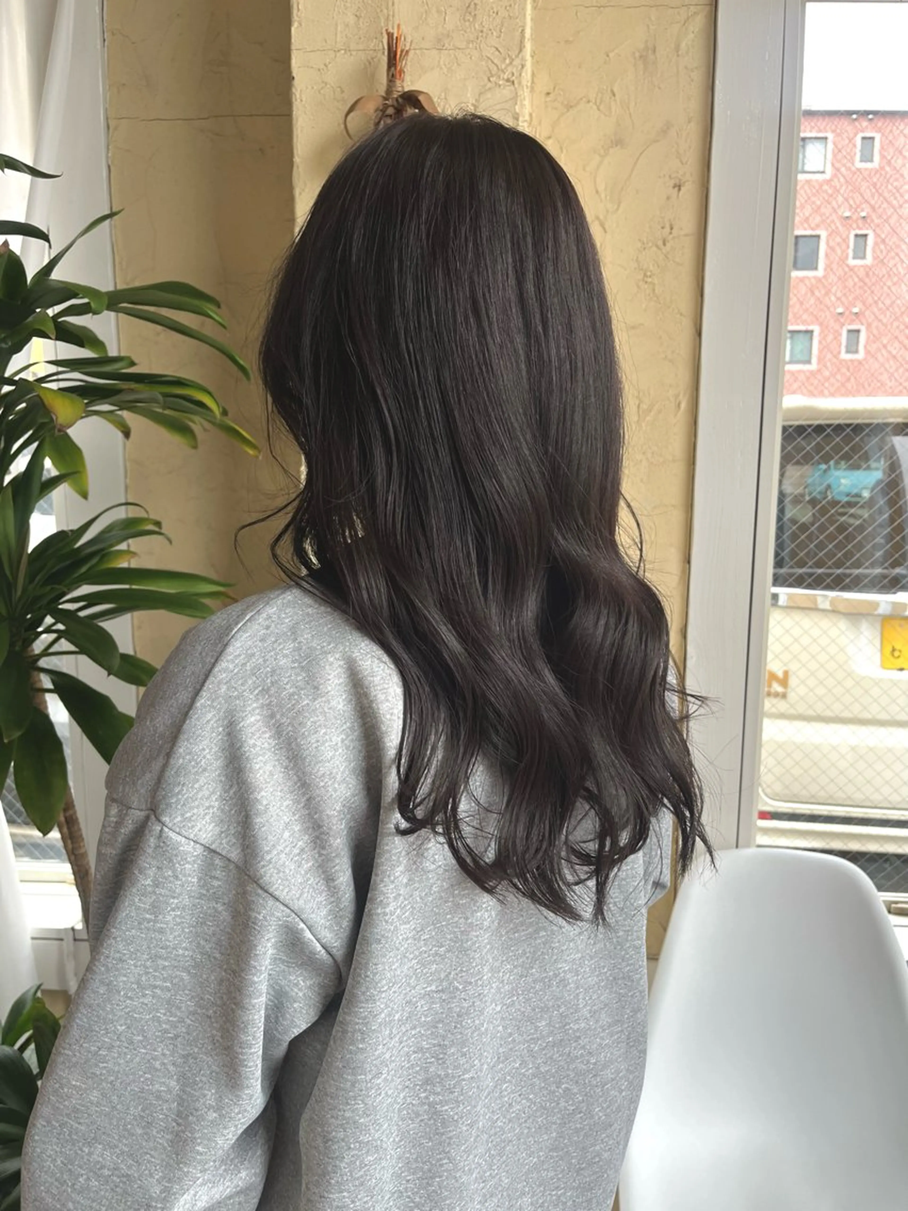 ミディアム アッシュ アッシュグレー アッシュグレージュ ヘアカラー トリートメント 小川 孝太のヘアスタイル