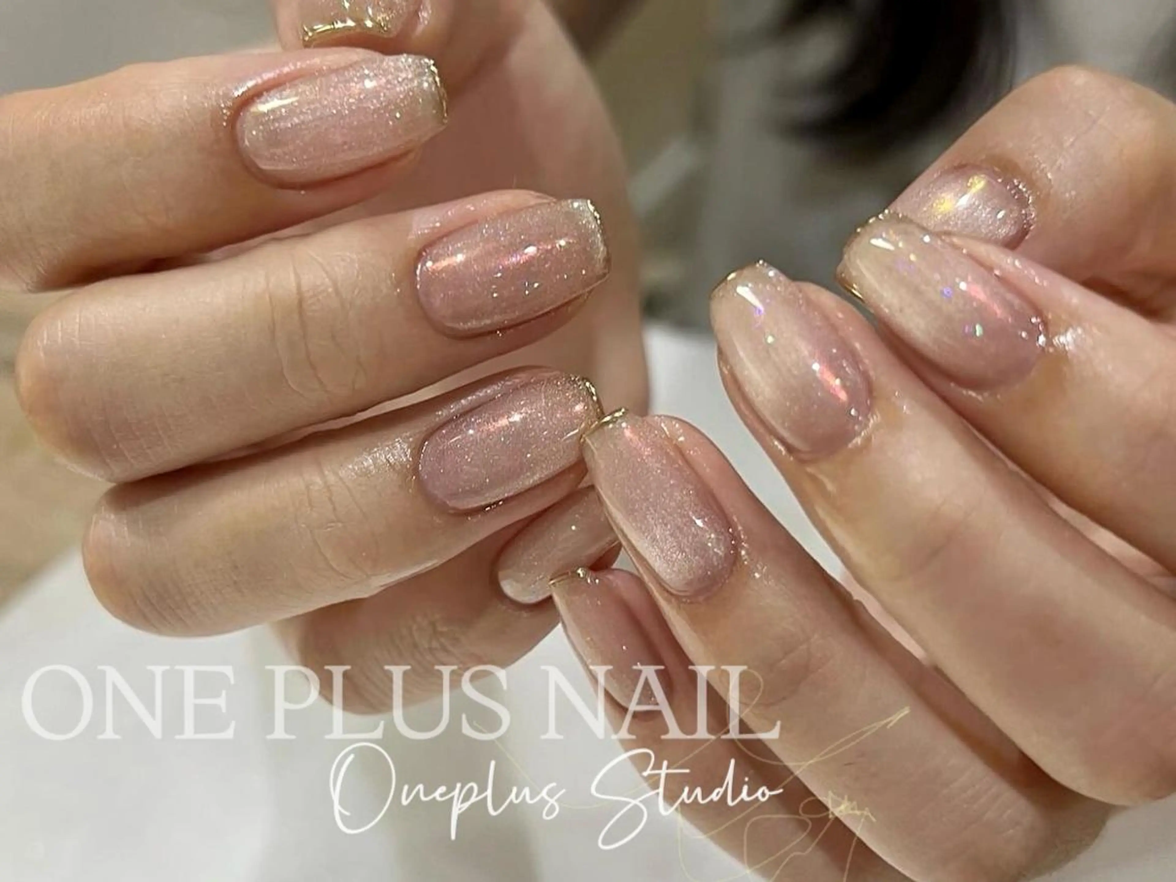 ネイル アートネイル オーロラネイル ガーリー キラキラネイル 韓国ネイル One plus StudioNailのネイルデザイン