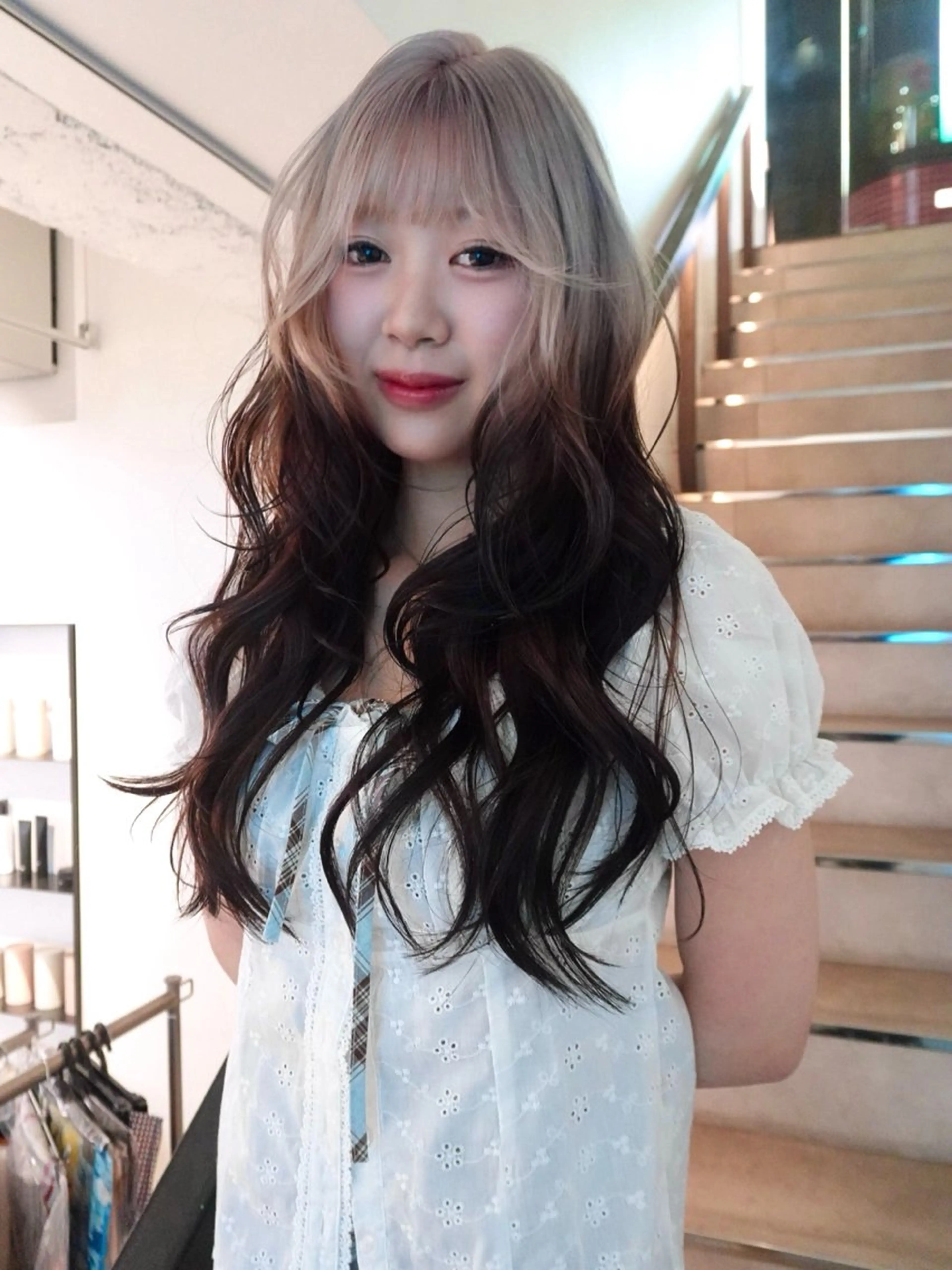 ロング カラー ヘアカラー ハイトーン/レイヤー nail 百咲💌のヘアスタイル