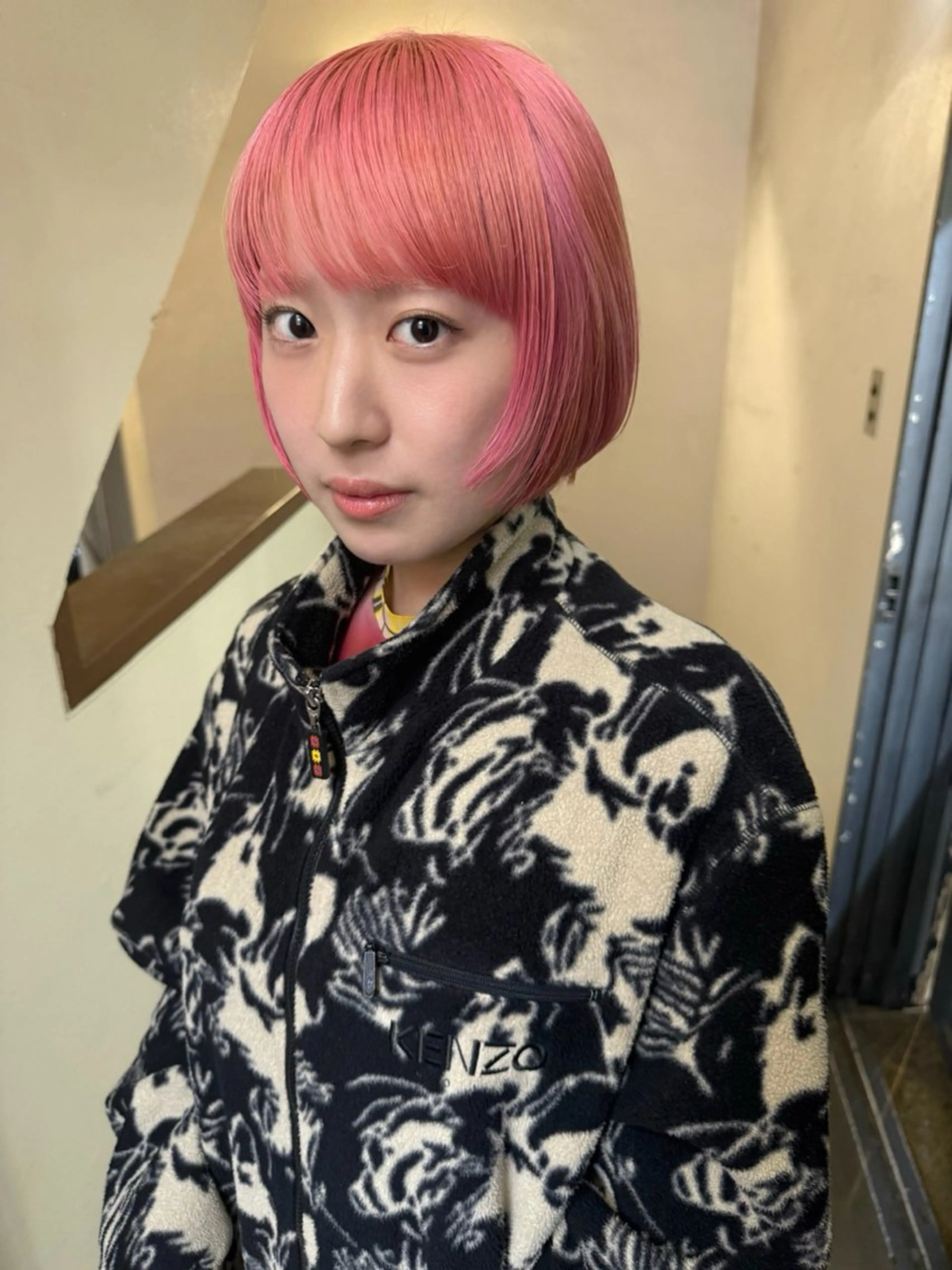 ショート カラー ブリーチ ケアブリーチ ハイトーンカラー カット ヘアカラー トリートメント 森貴裕/ベージュ/ パーマ/オリーブのヘアスタイル