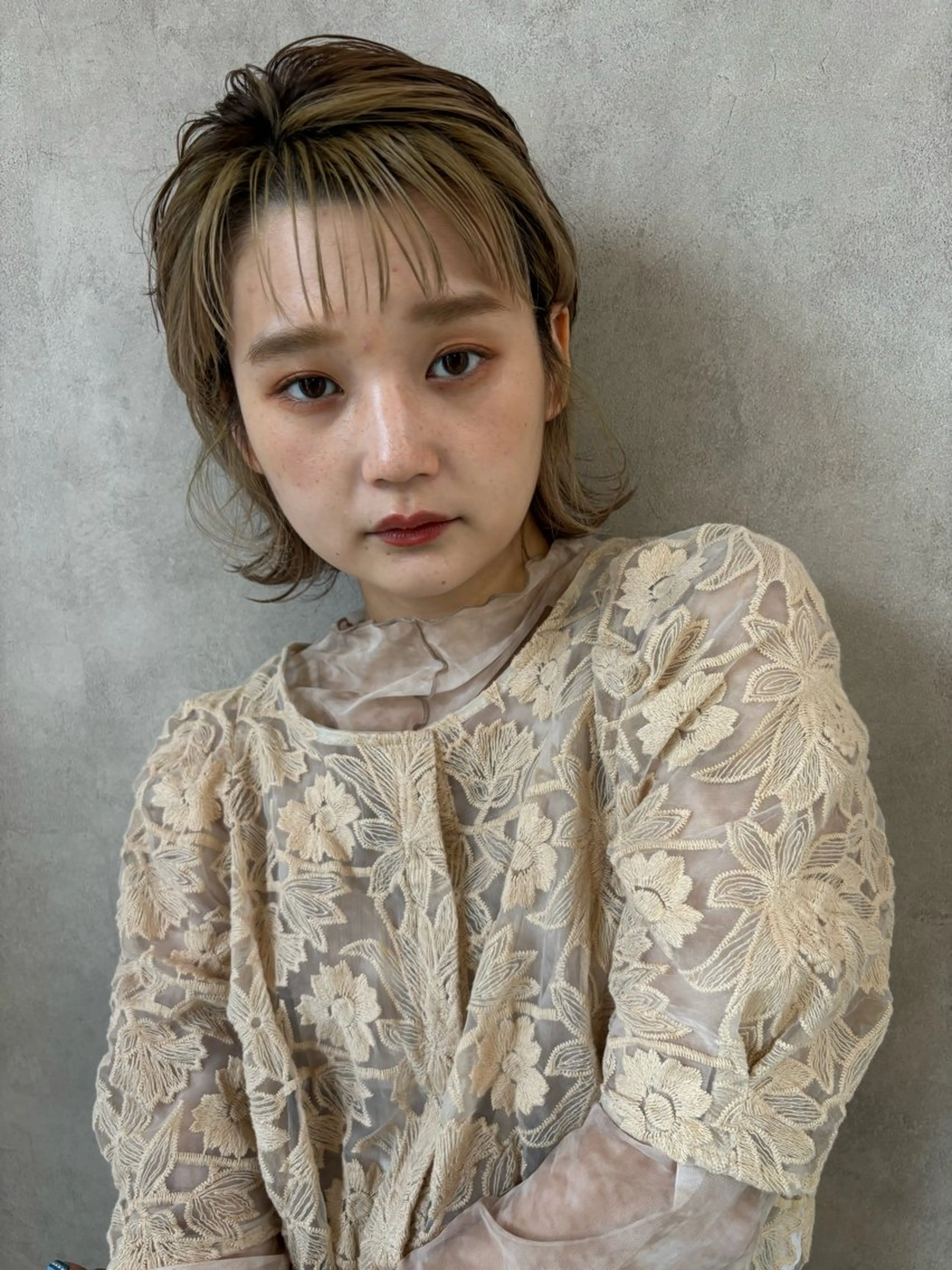 ミディアム 透明感ハイライト◎ 伊藤夏海のヘアスタイル