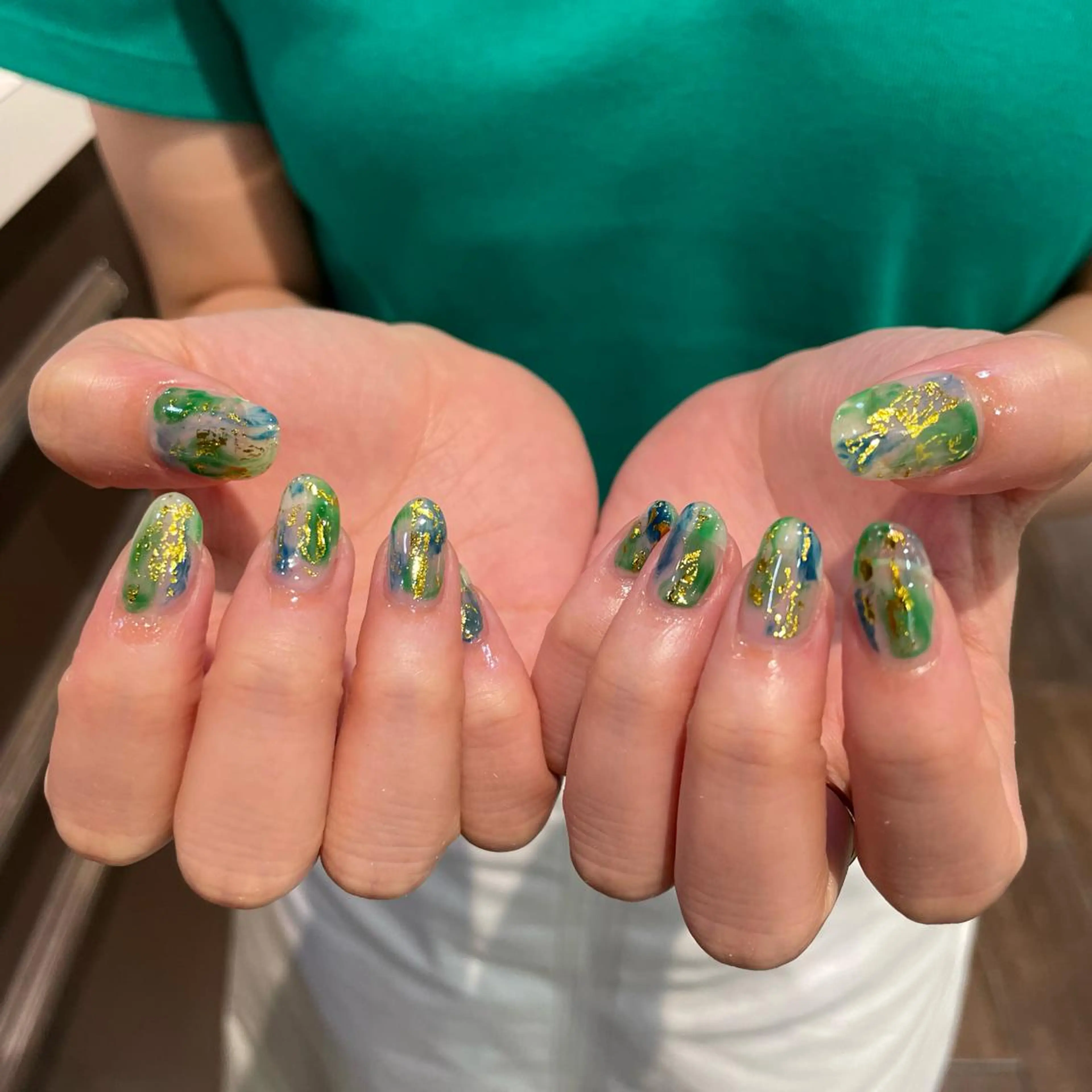 ネイル 個性派ネイル 🌼 ハルカ ♡の眉毛・アイブロウイメージ