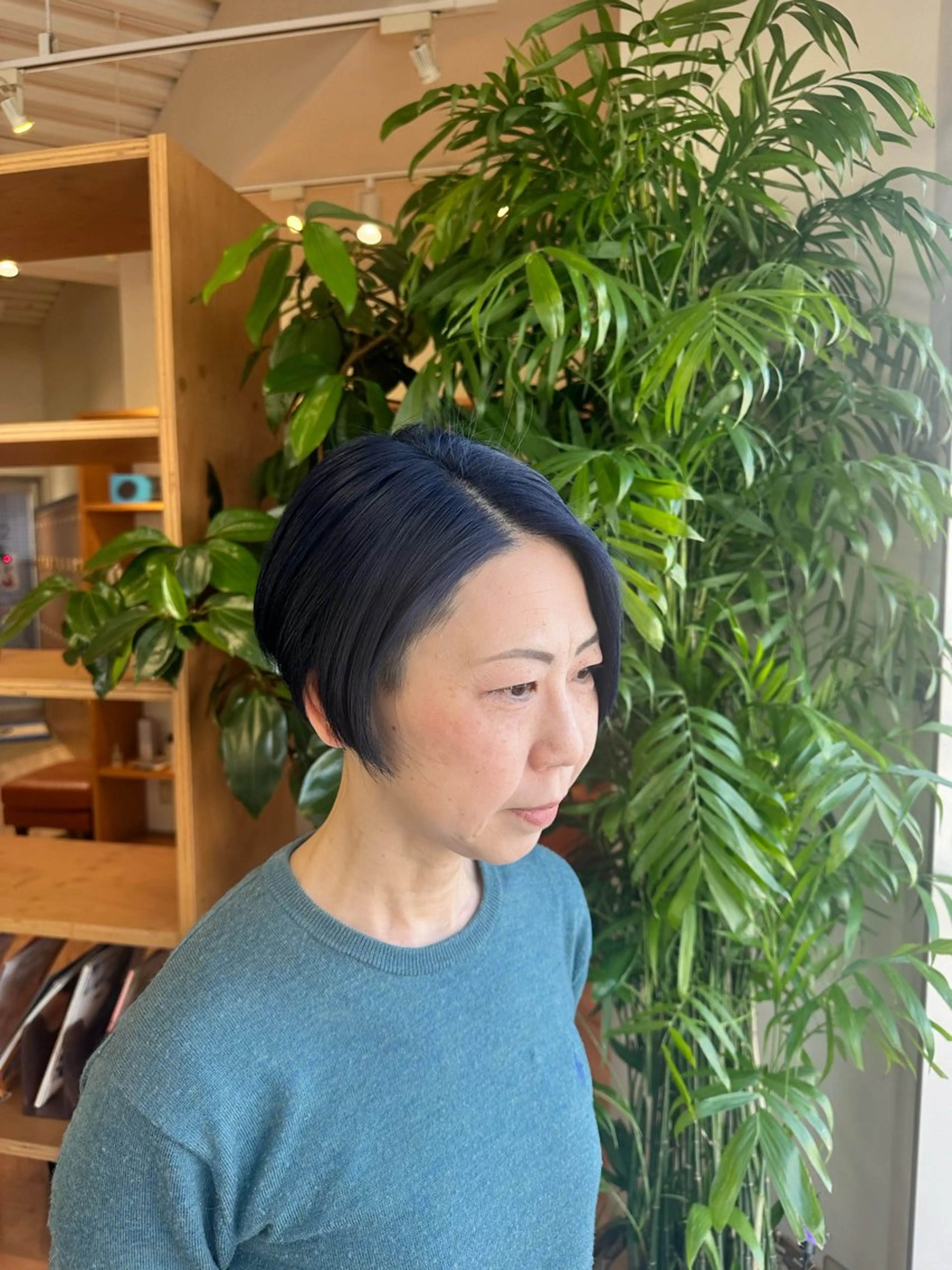 カラー ブルーカラー ネイビーカラー ブリーチカラー/ わきたちえ🌻のヘアスタイル