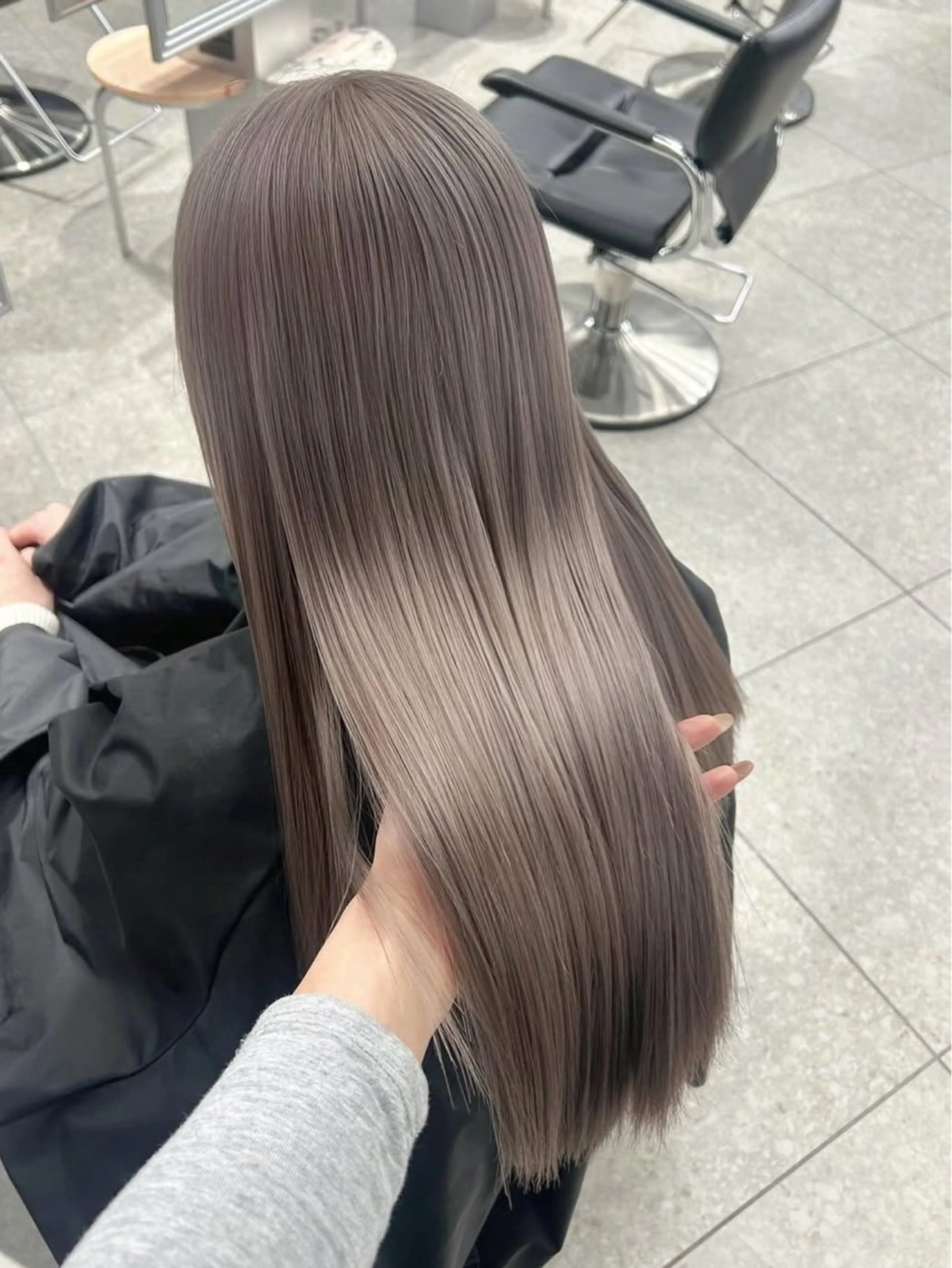 ロング カラー PELE/ミルクティ ー/NATSUKIのヘアスタイル