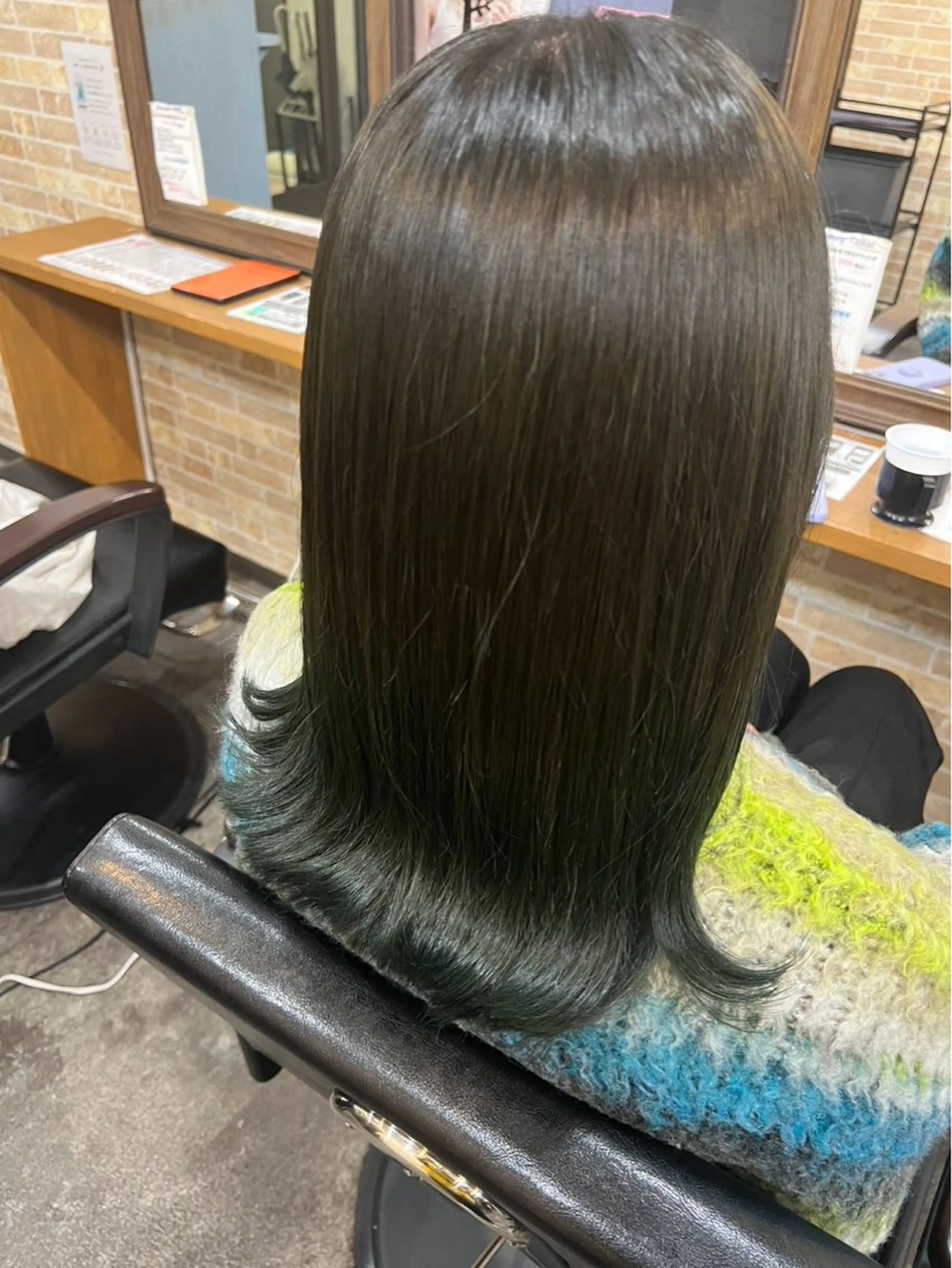 ミディアム ヘアカラー トリートメント 艶髪×透明感カラー ののかのヘアスタイル