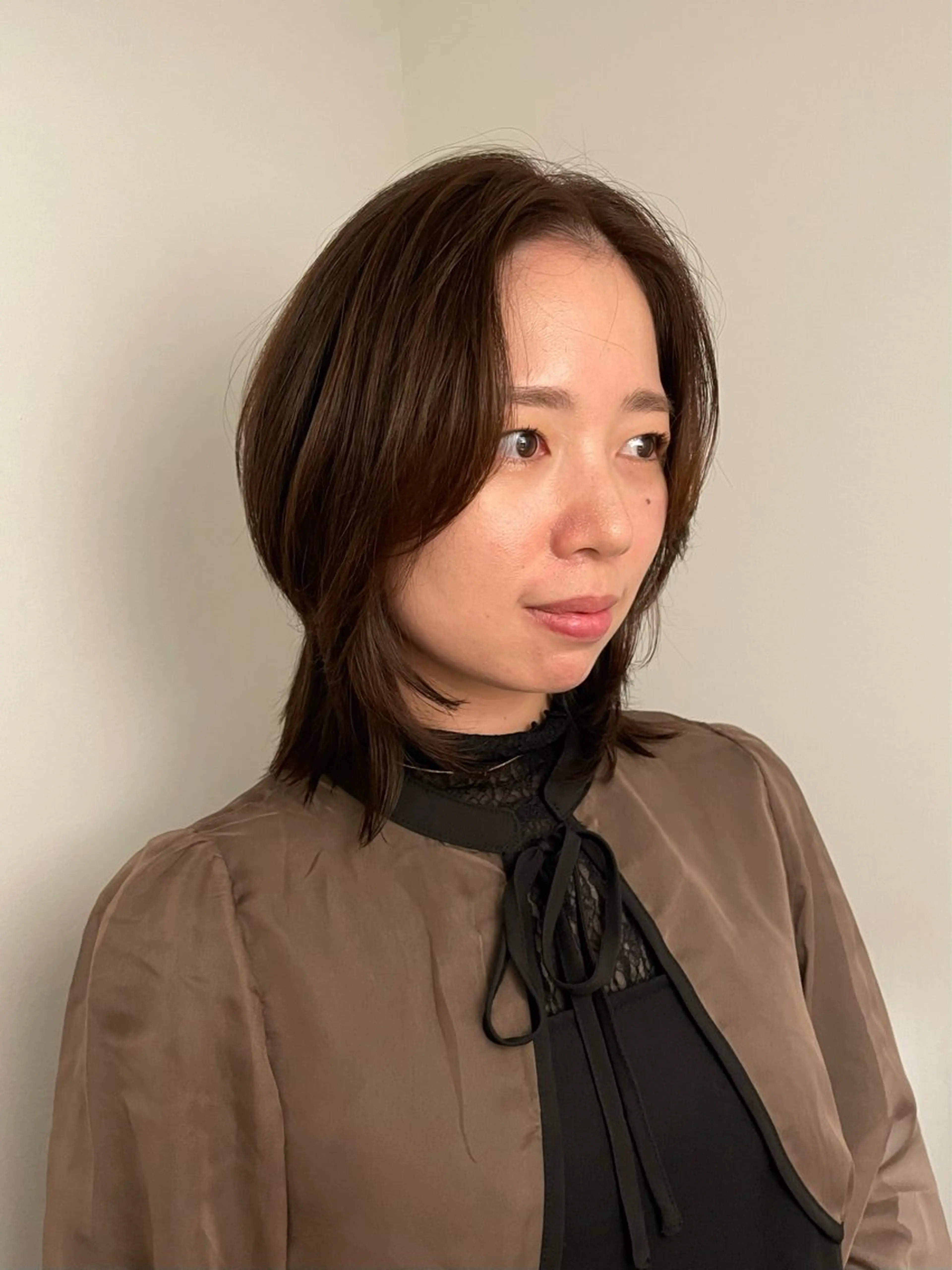 ミディアム 顔まわりレイヤー ハッシュカット 韓国風ヘア レイヤーカット ウルフカット カット ヘアカラー yu-kaハッシュ カット/韓国レイヤーのヘアスタイル