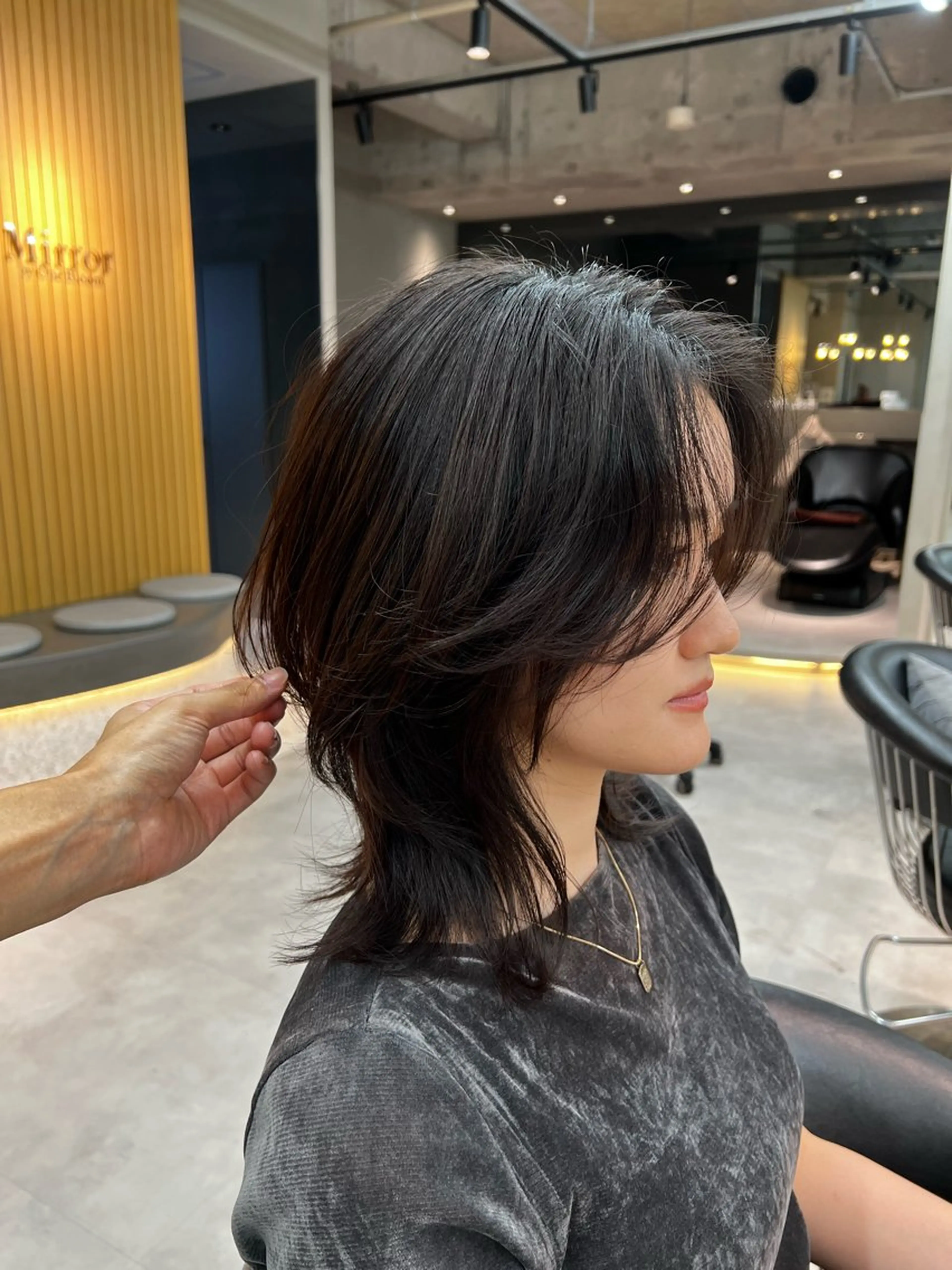 ミディアム ウルフカット 似合わせカラー× ウルフカット/ホマレのヘアスタイル