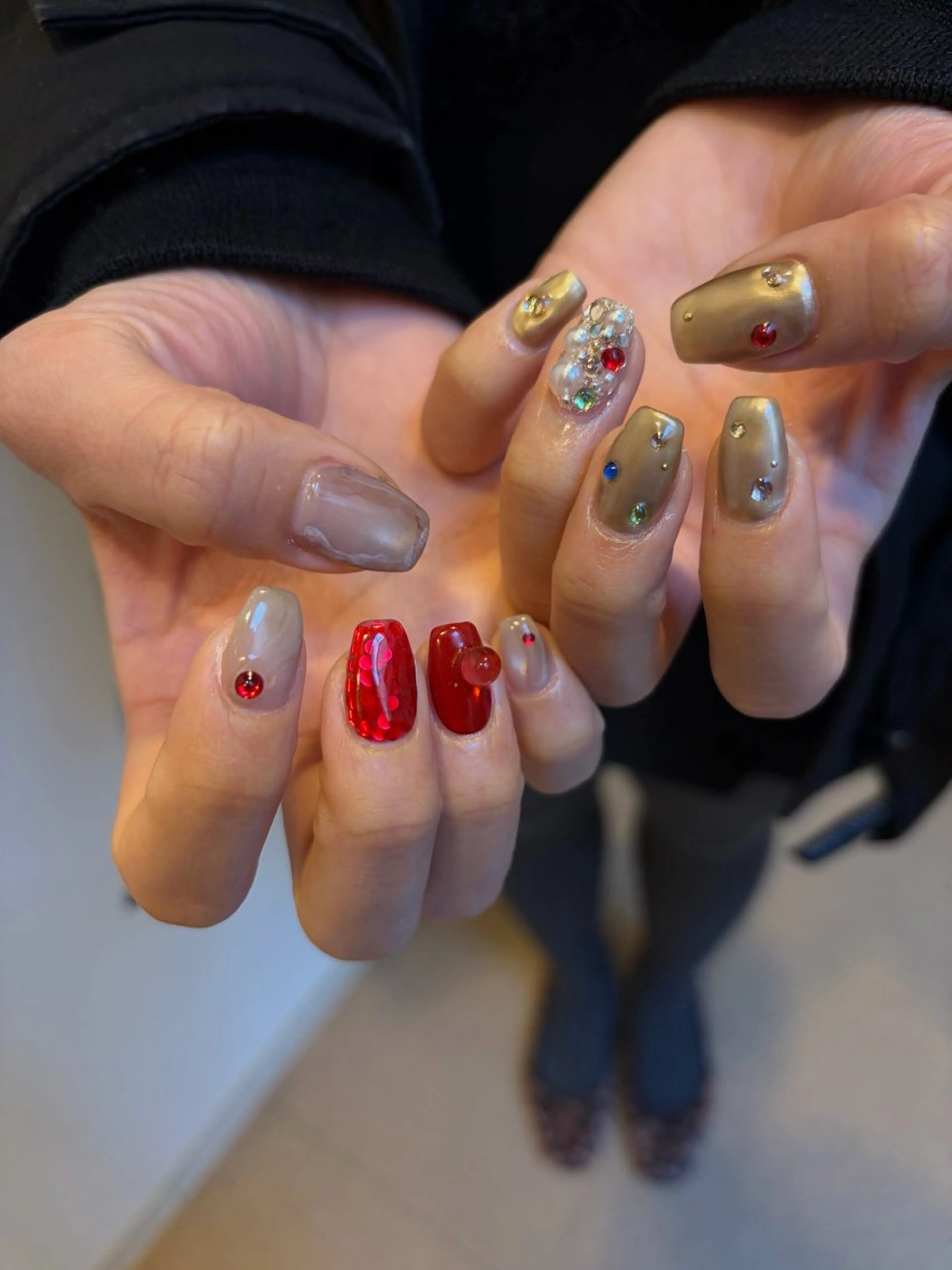 ネイル nailsalon colon所属・nailartist lisaのネイルデザイン
