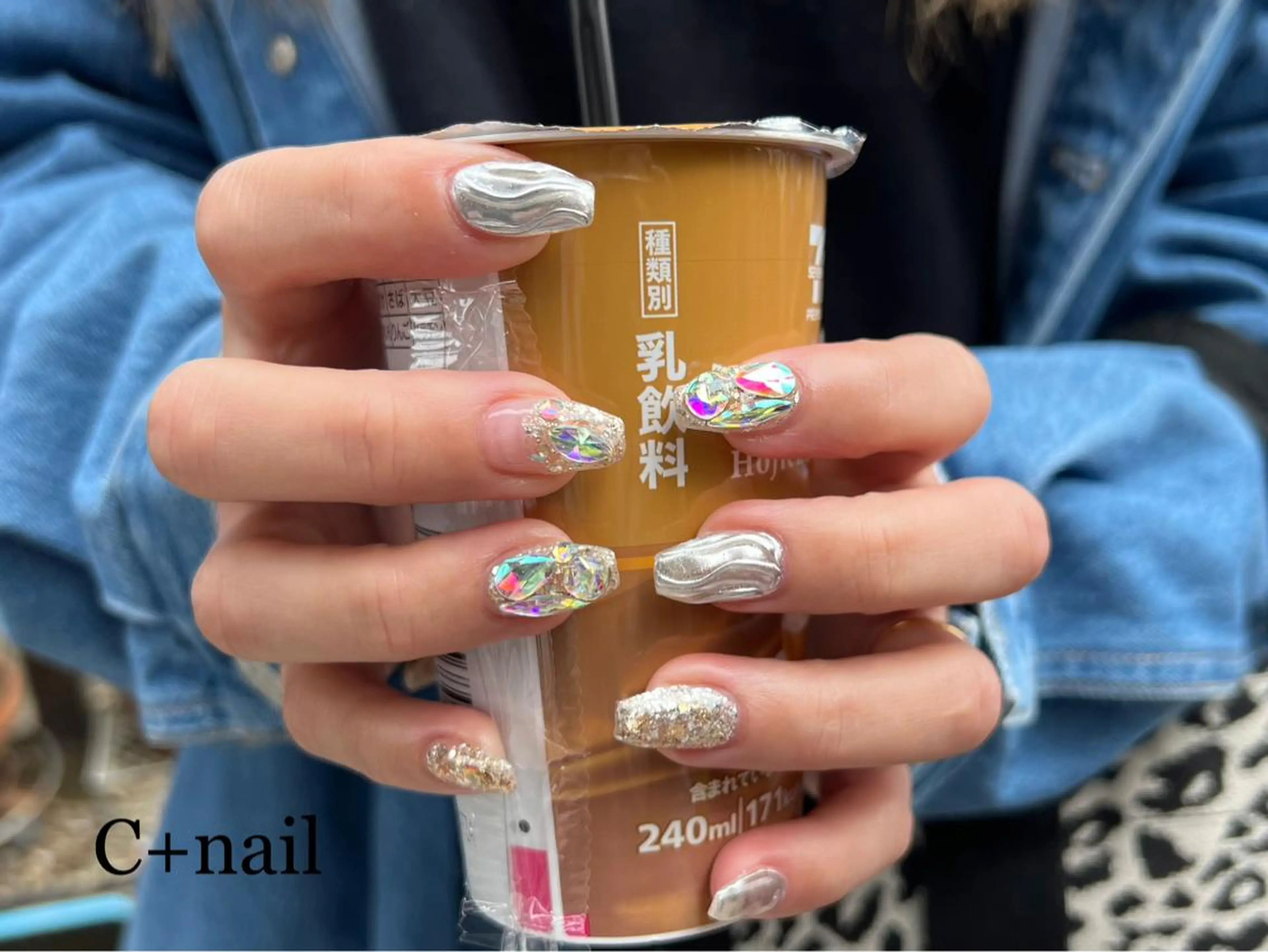 ネイル 氷ネイル・うるうるネイル キラキラネイル ミラーネイル オフィスネイル 春ネイル ハンドネイル ✴︎ C+nailのネイルデザイン