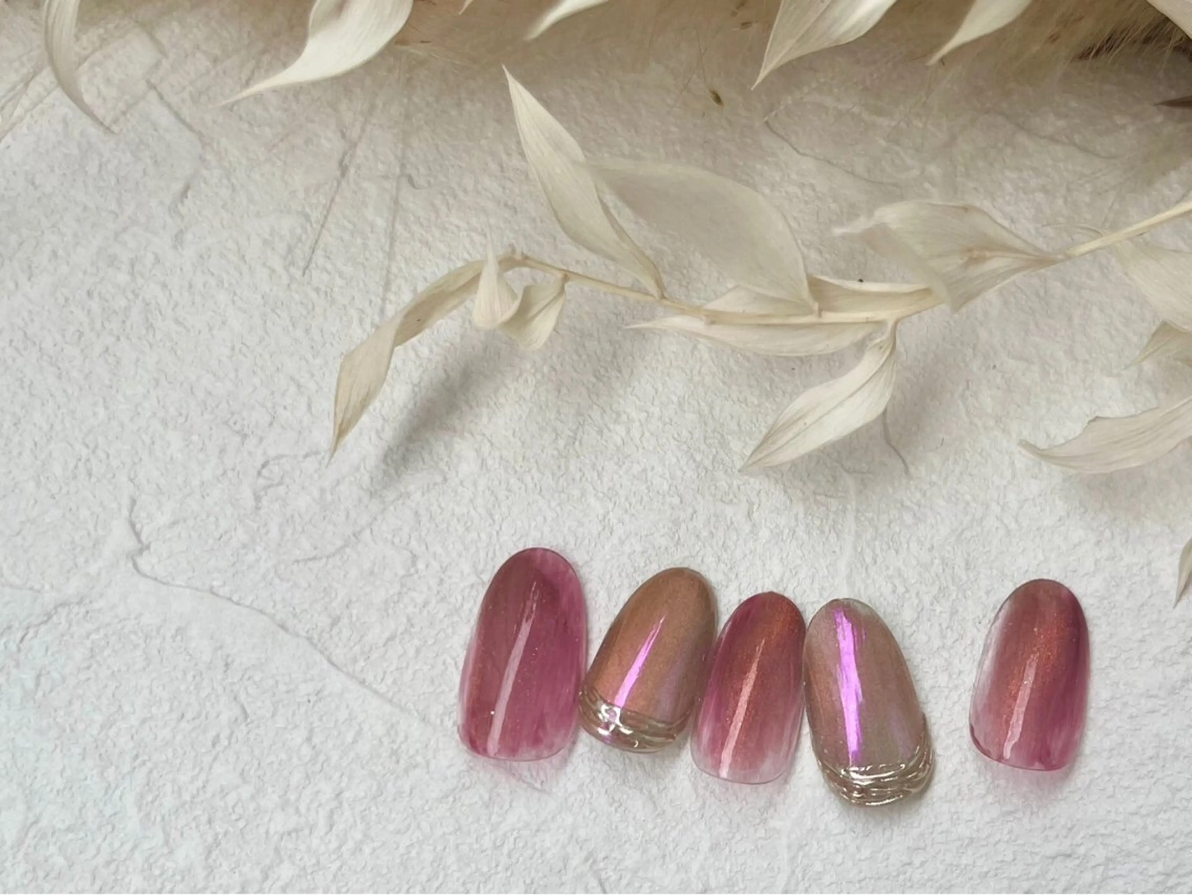ネイル ジェルネイル メンズネイル パラジェル ワンホンネイル ブライダルネイル ハンドネイル kiki nail &brow二子玉川の眉毛・アイブロウイメージ