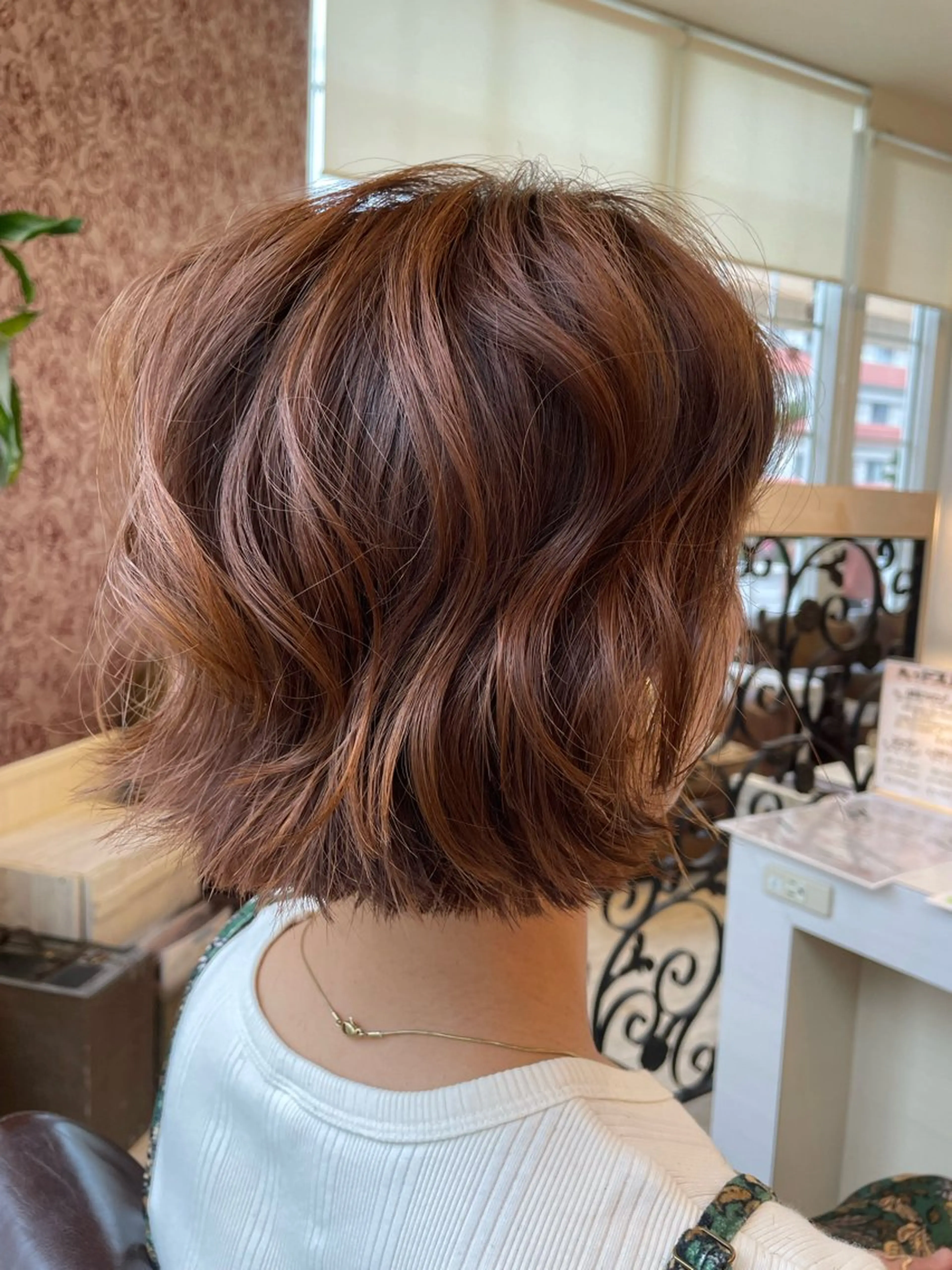 ミディアム 切りっぱなしボブ ボブ 東恩納 誠のヘアスタイル