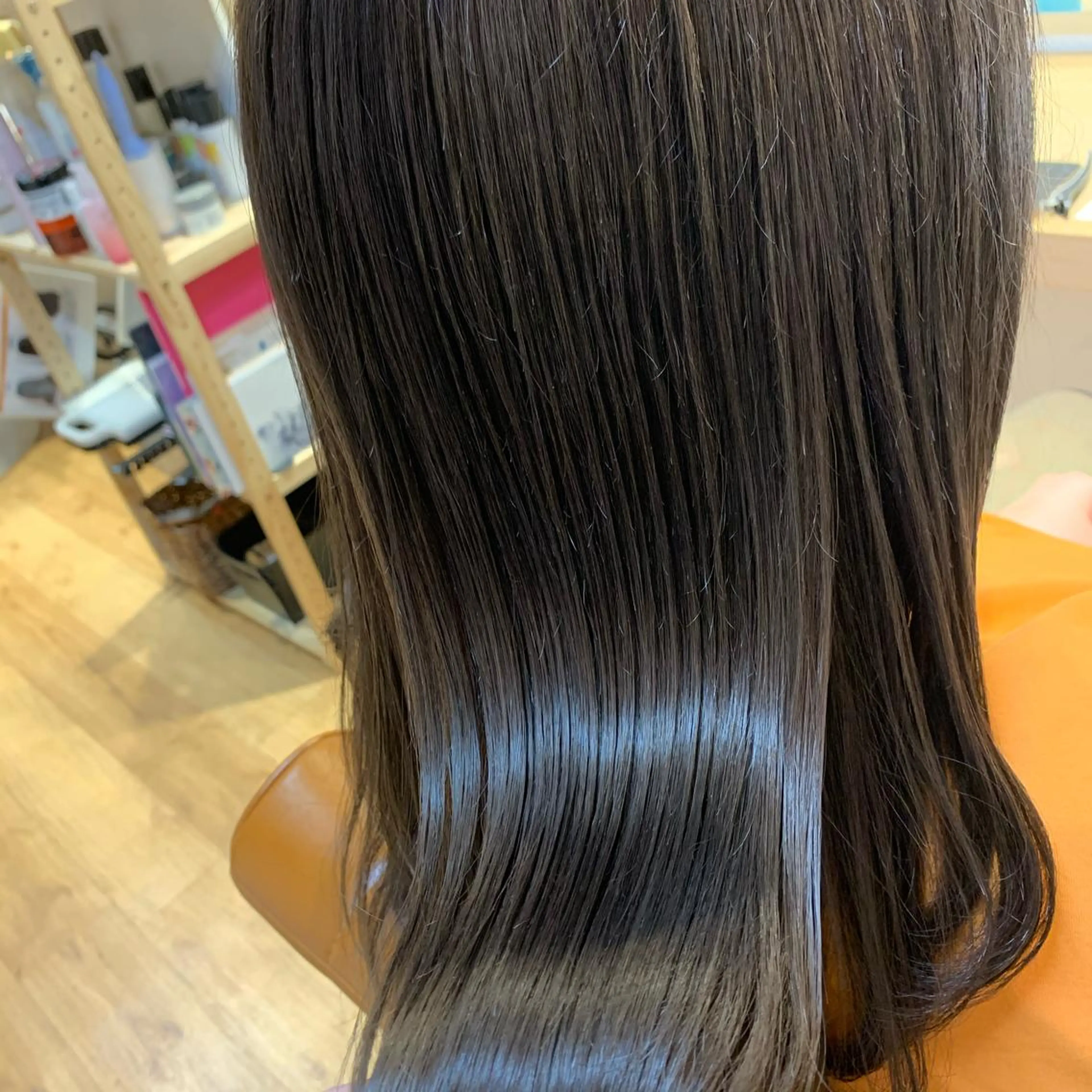 ミディアム 二狼  （じろう）のヘアスタイル