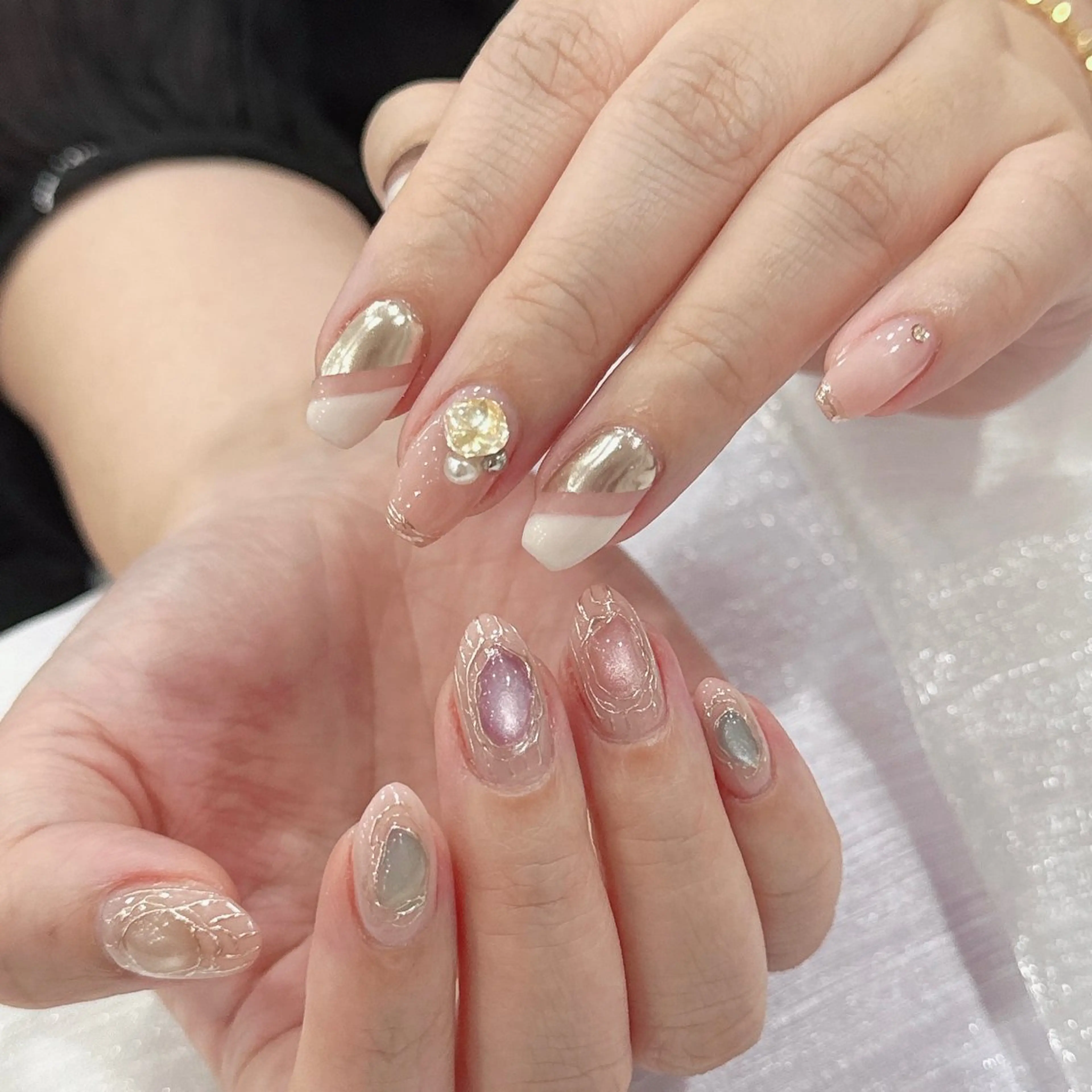 ネイル アートネイル 長さ出し フレンチネイル ジェルネイル グラデーション ハンドネイル NAILS BAR SHINJUKUのネイルデザイン