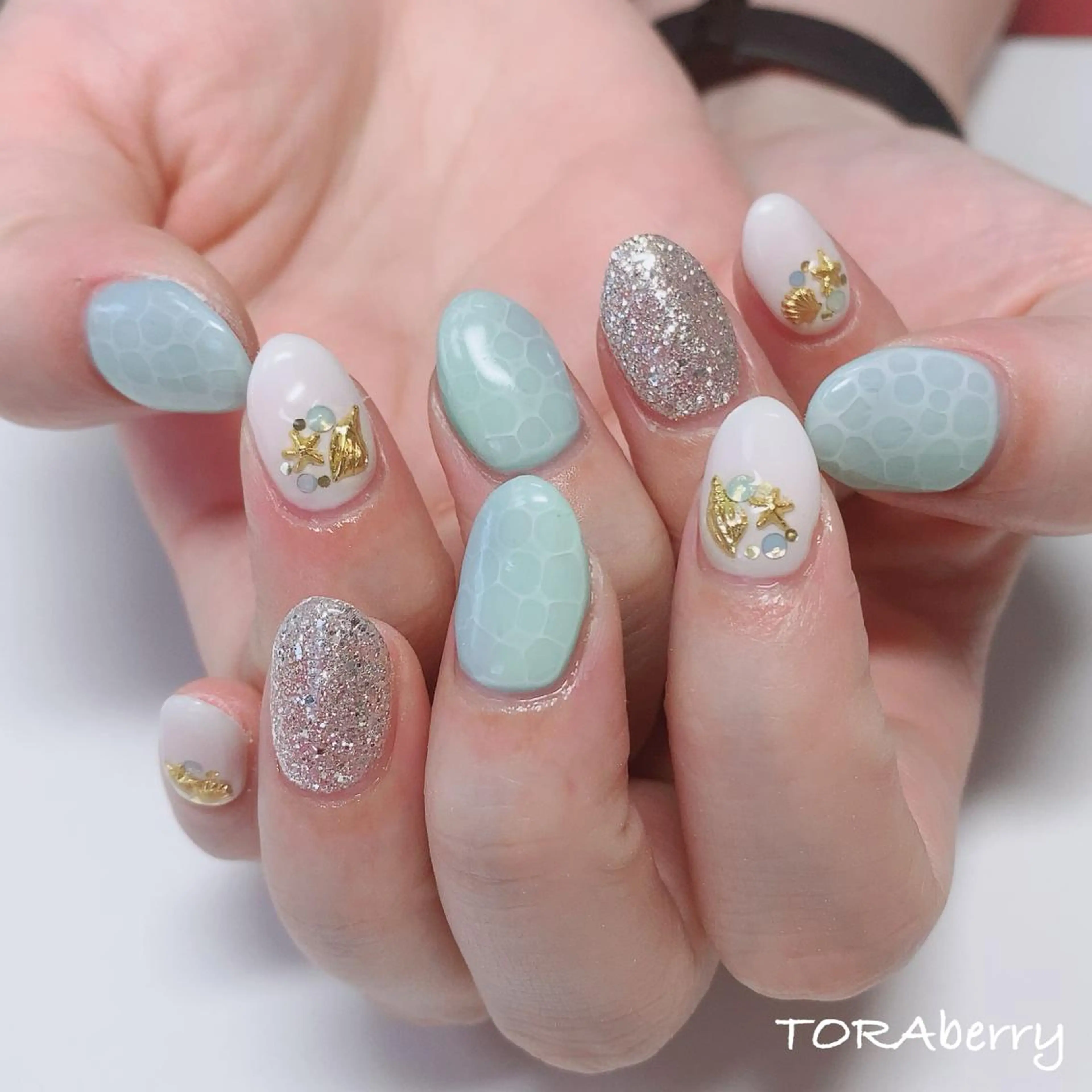 ネイル ネイリスト なつみのネイルデザイン