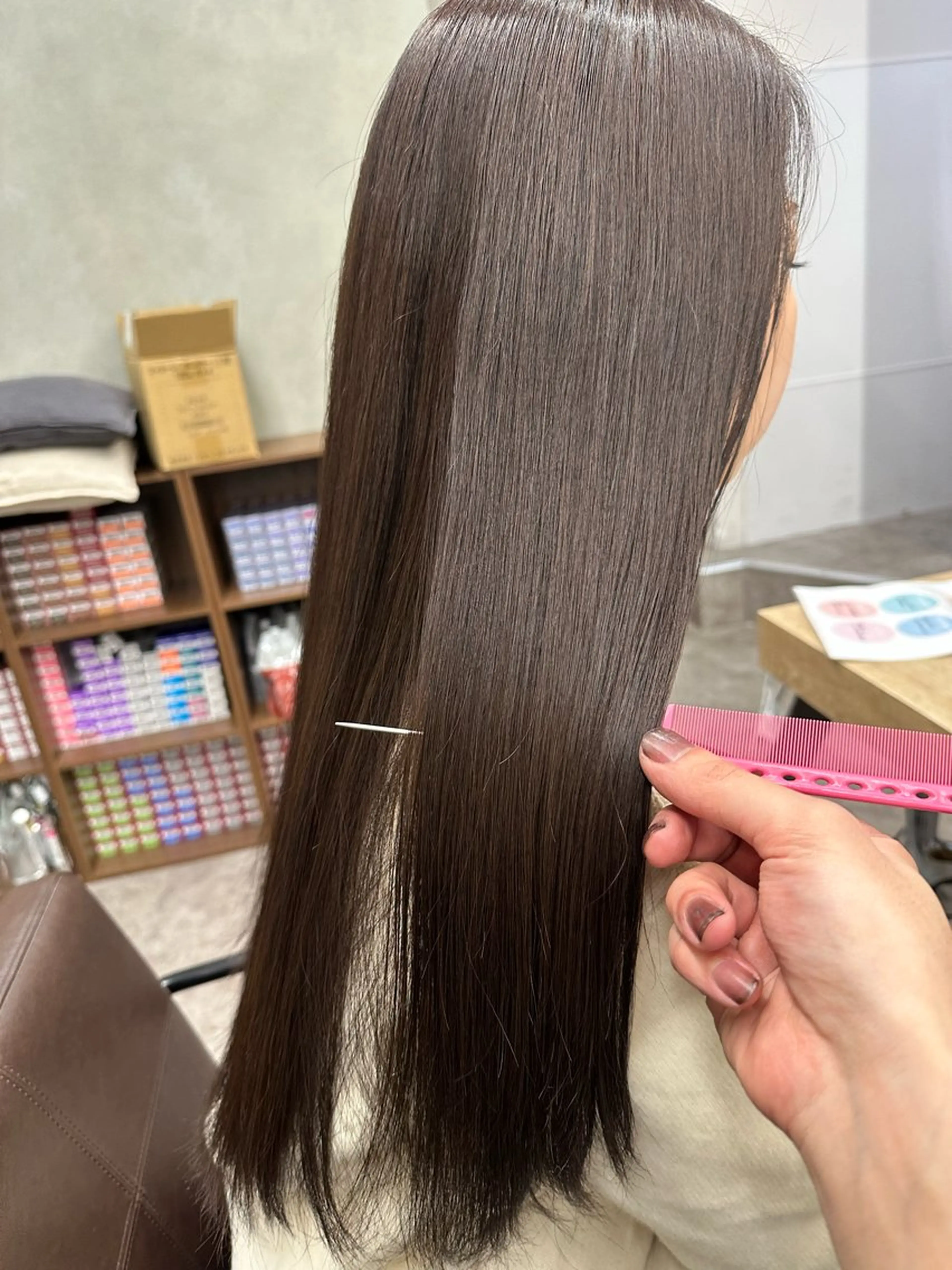 ロング カラー グレージュ yu-kiハイトーン /ブリーチ無しカラーのヘアスタイル