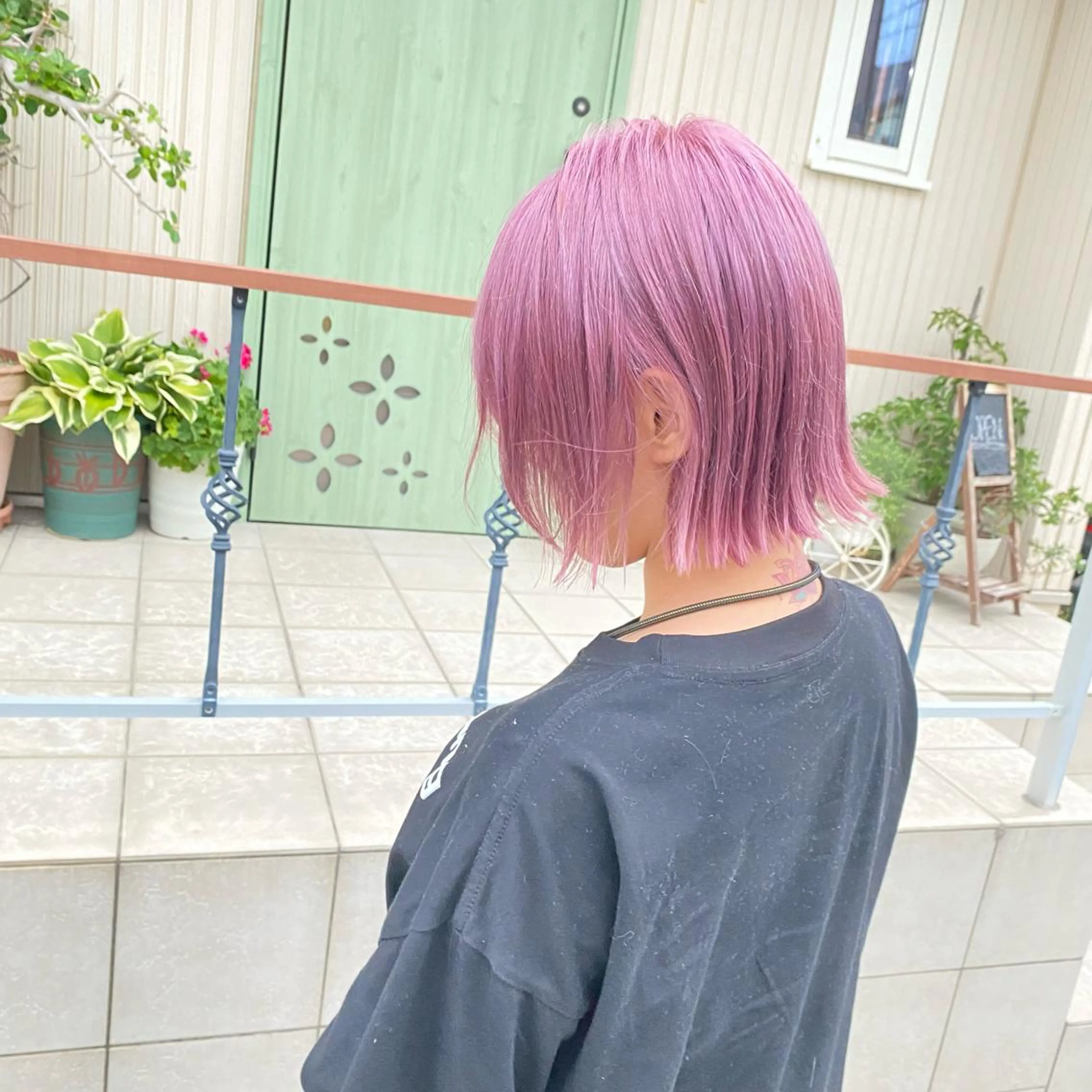 ミディアム カラー ヘアアレンジ ヘアカラー y.s.h所属・ハイトーンカラー🌈 メンズパーマ鈴木康平のヘアスタイル