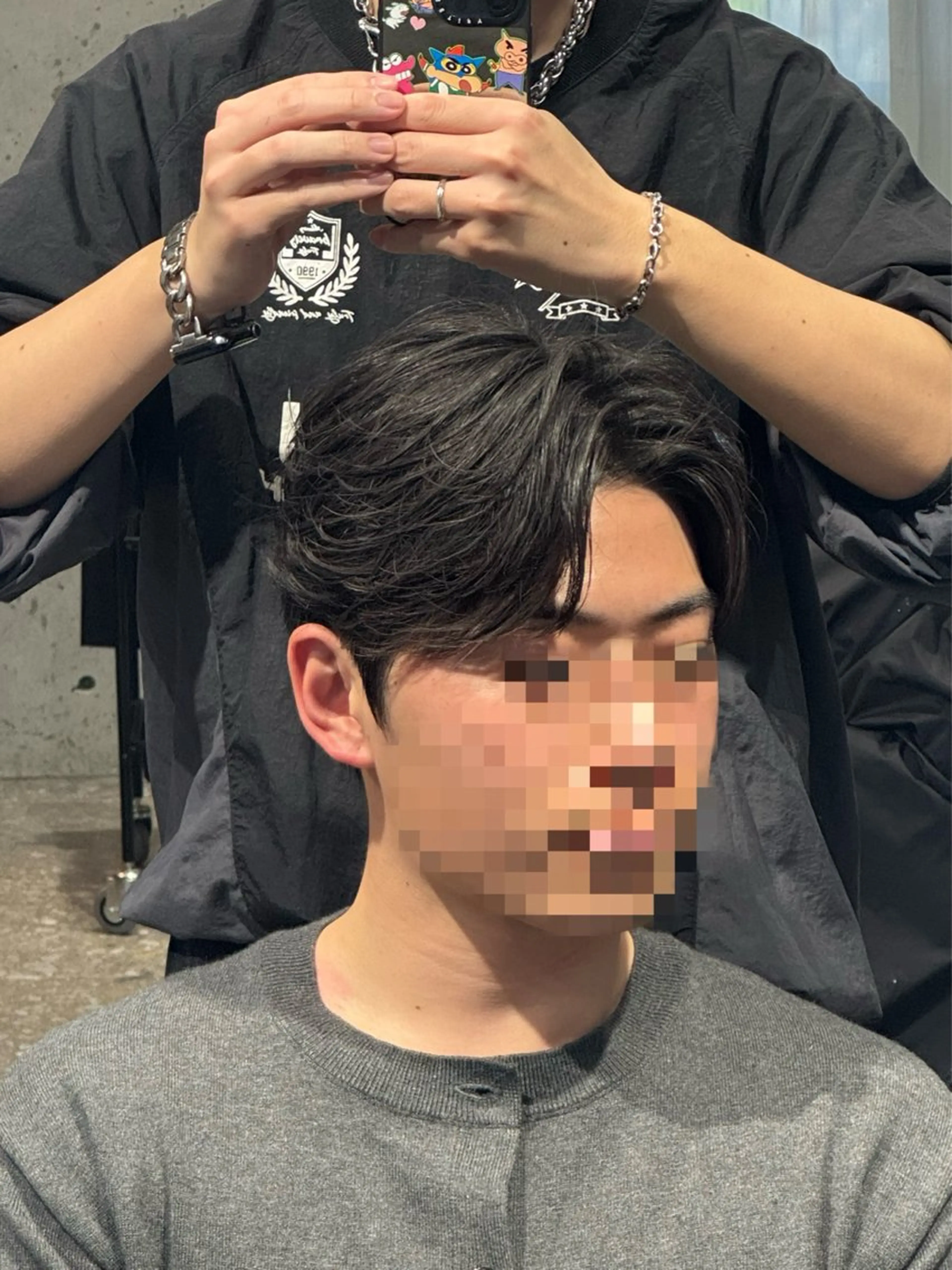 メンズ 赤み消し／アッシュ系 ／ダウンパーマ／優斗のヘアスタイル