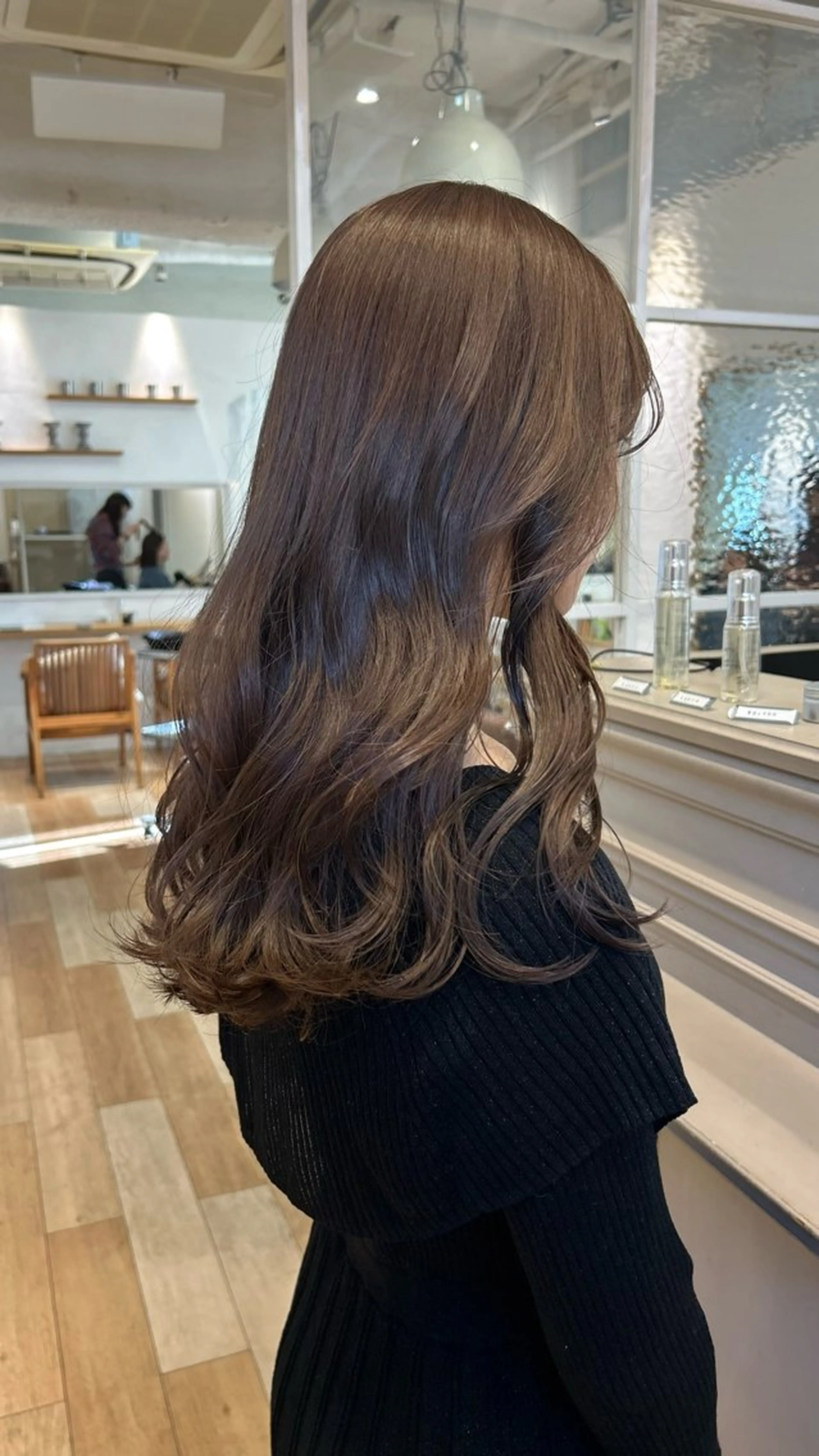 セミロング カラー ヘアカラー トリートメント じゅわっと暖色カラー 🍊Moemiのヘアスタイル