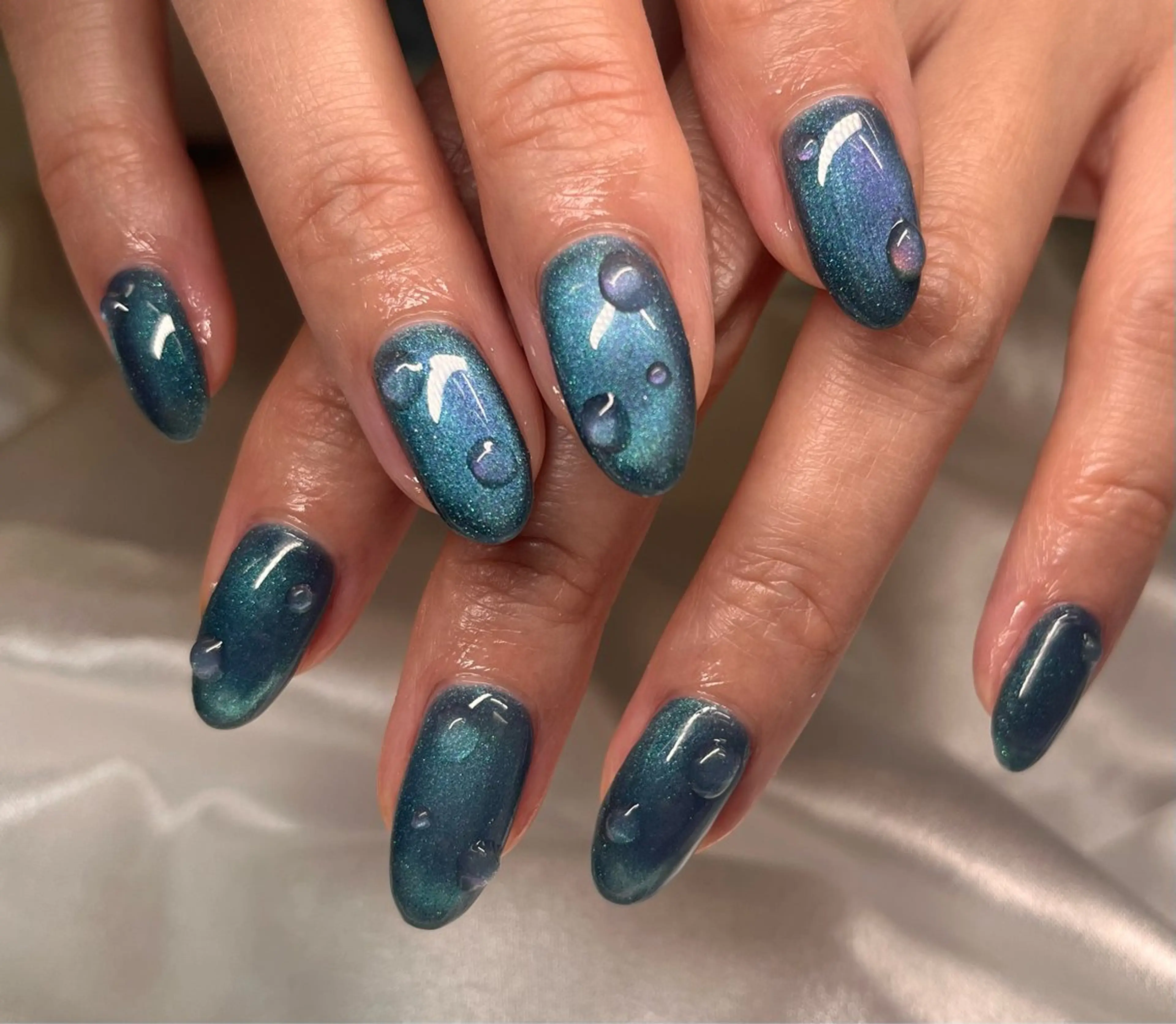 セミロング ハンドネイル フットネイル Silent 話さないネイルサロンのネイルデザイン