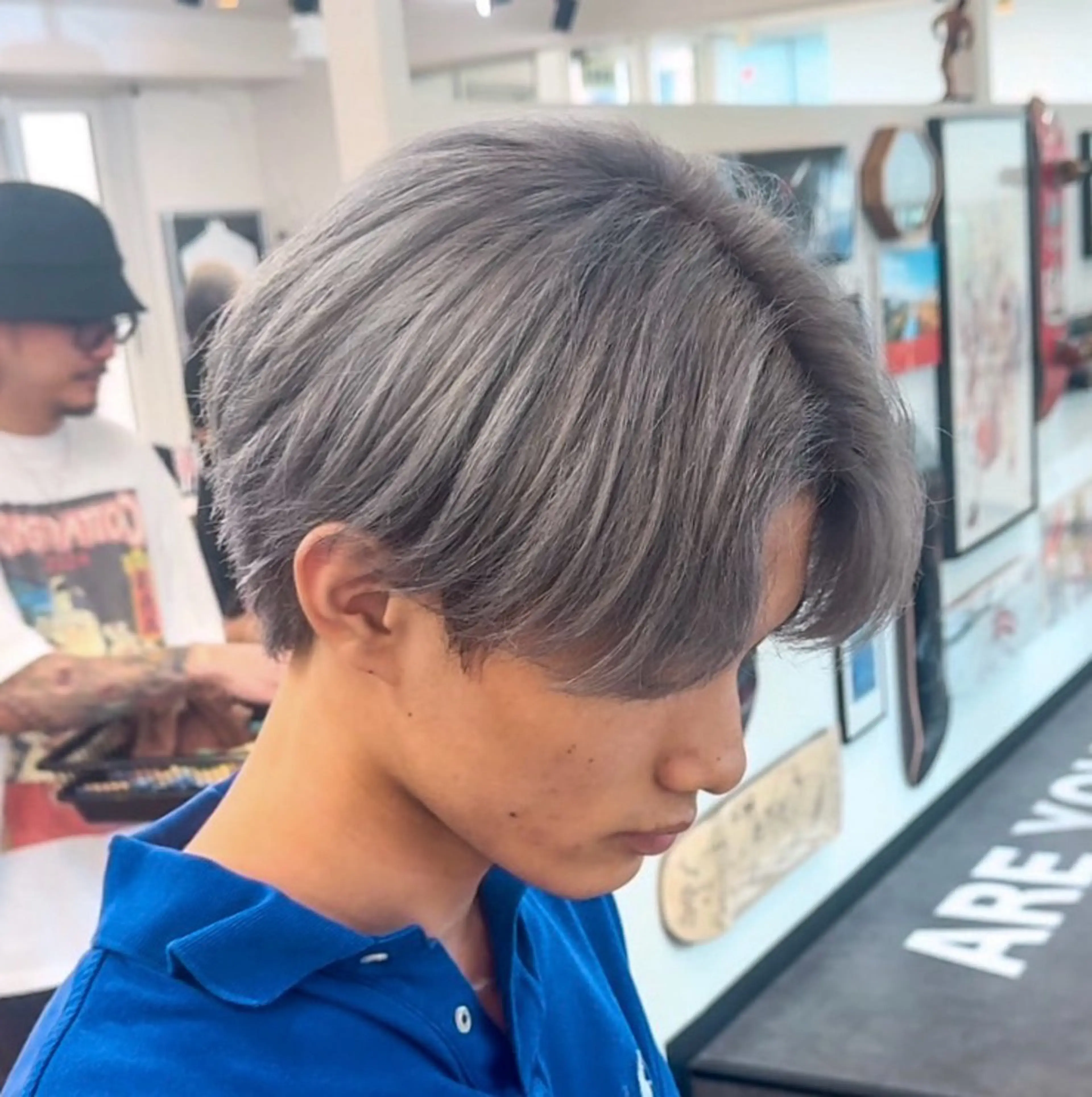 カラー シルバー ヘアカラー layer・bob カット/  YURIのヘアスタイル