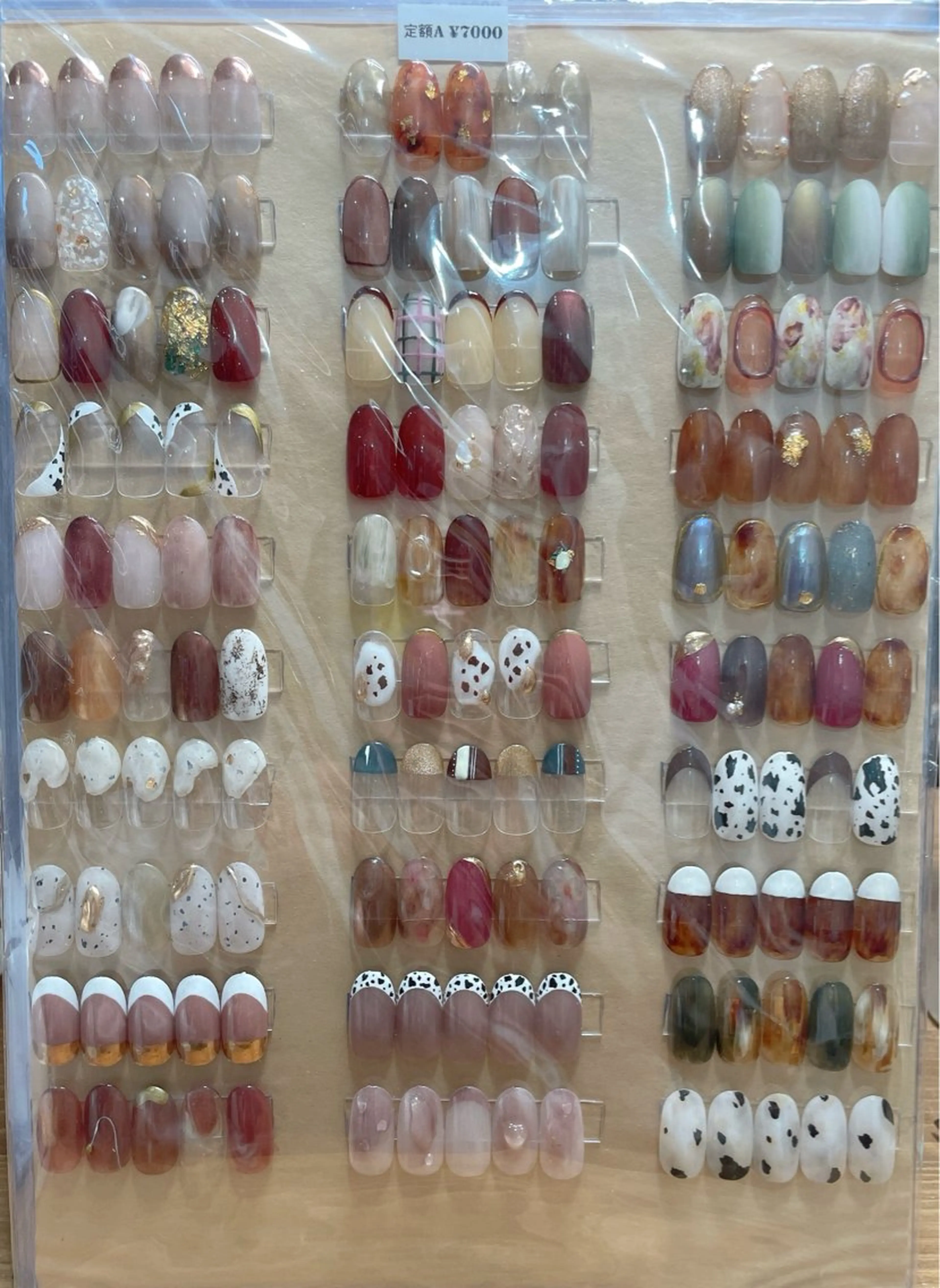 ネイル ハンドネイル nailroom OHANA🌴のネイルデザイン