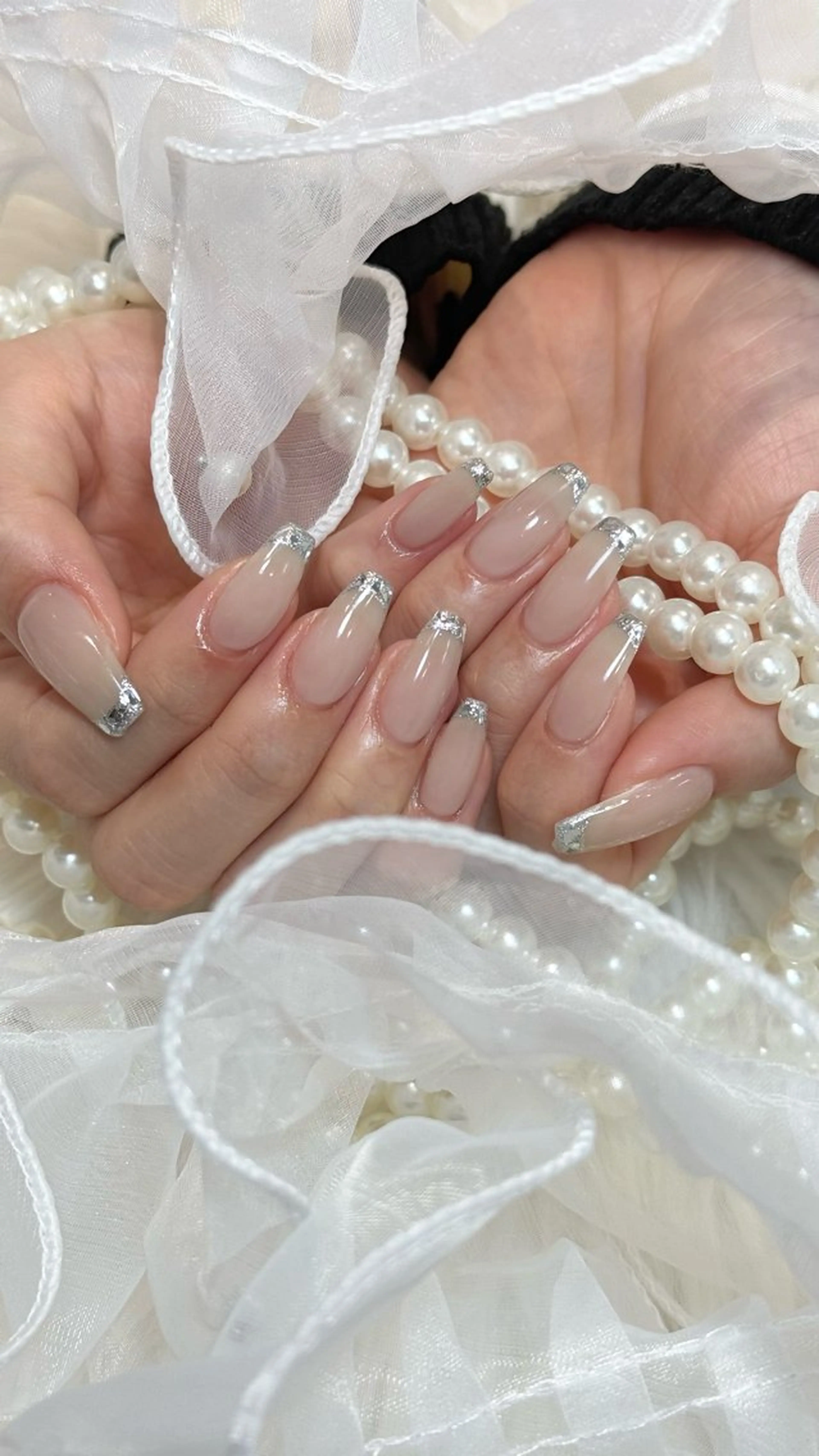 【HAND】オフなし⭐️ガラスフレンチネイル（ナチュラルベースカラー込み）の写真