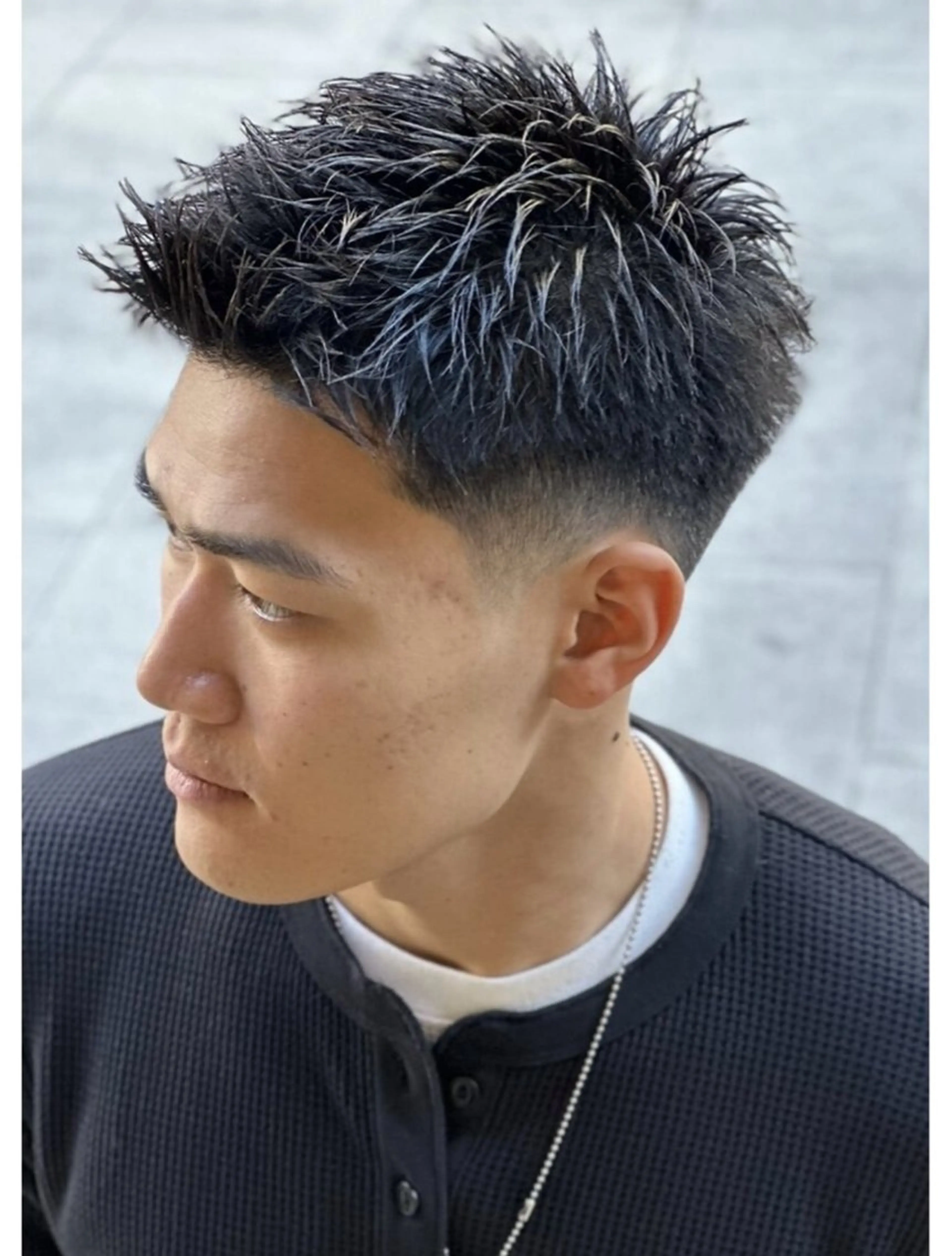 ショート メンズ トミモト アユムのヘアスタイル
