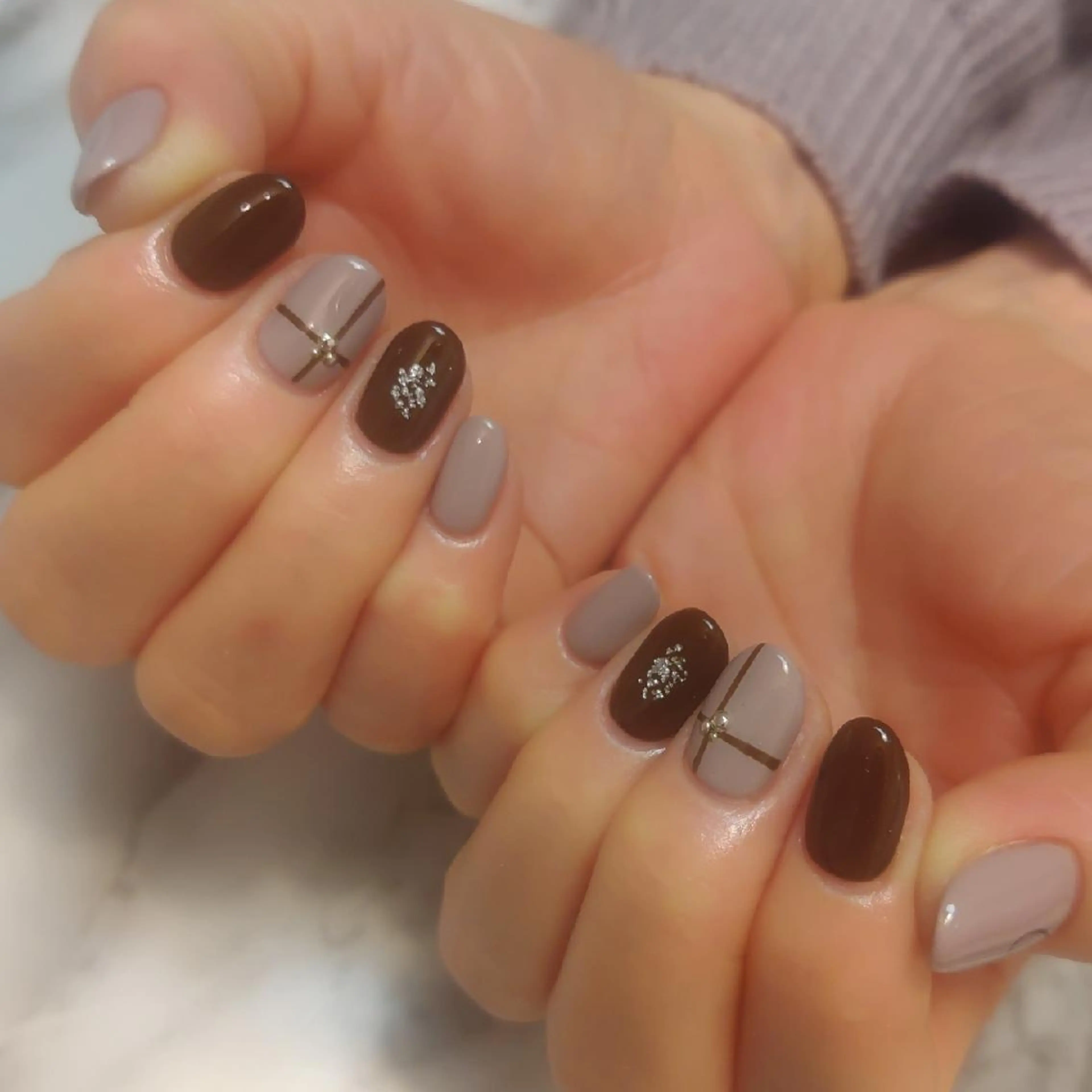 ネイル バレンタイン ジェヌインネイル 河内のネイルデザイン