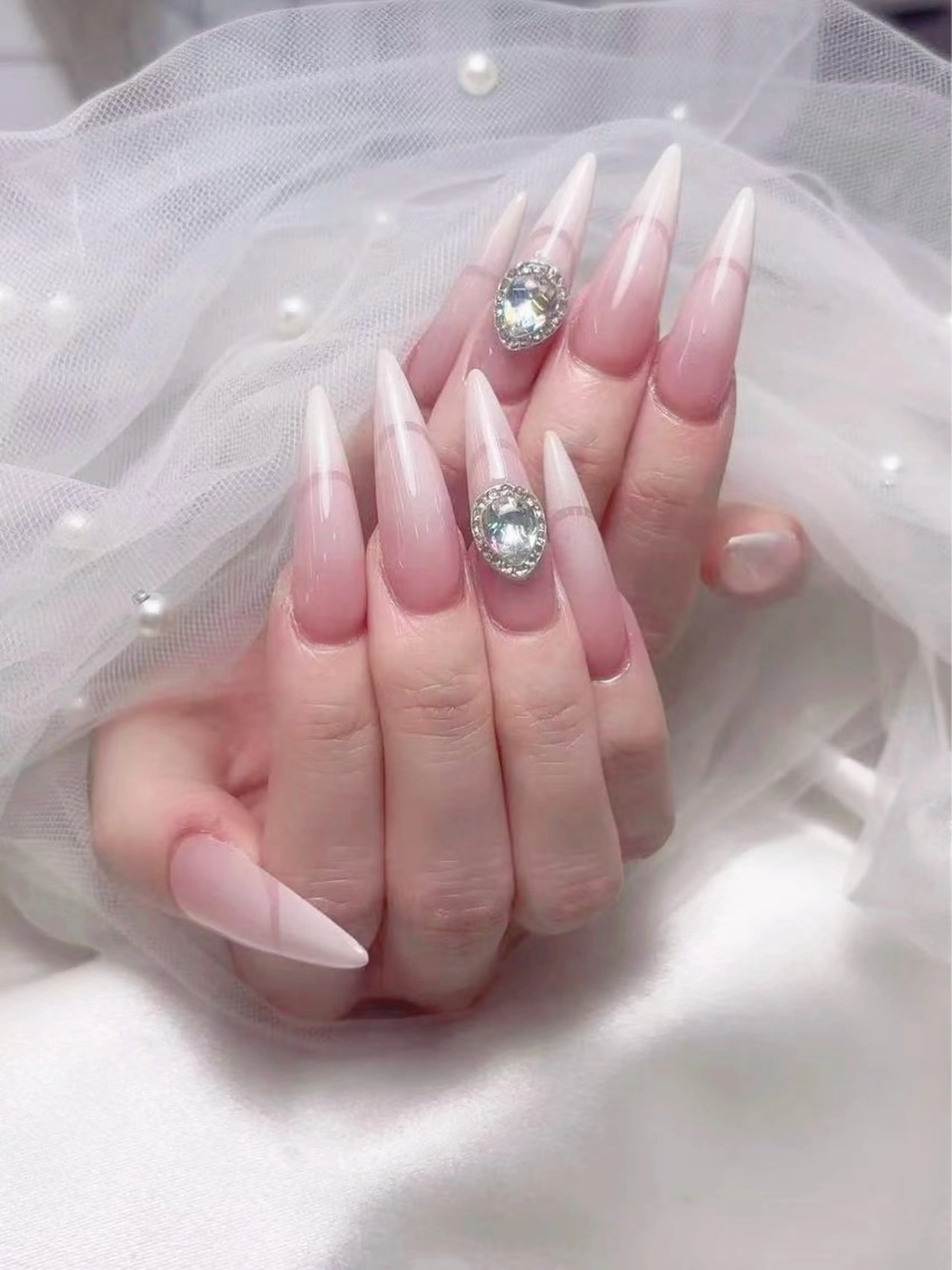 ネイル ハンドネイル ネイルサロン lotusのネイルデザイン