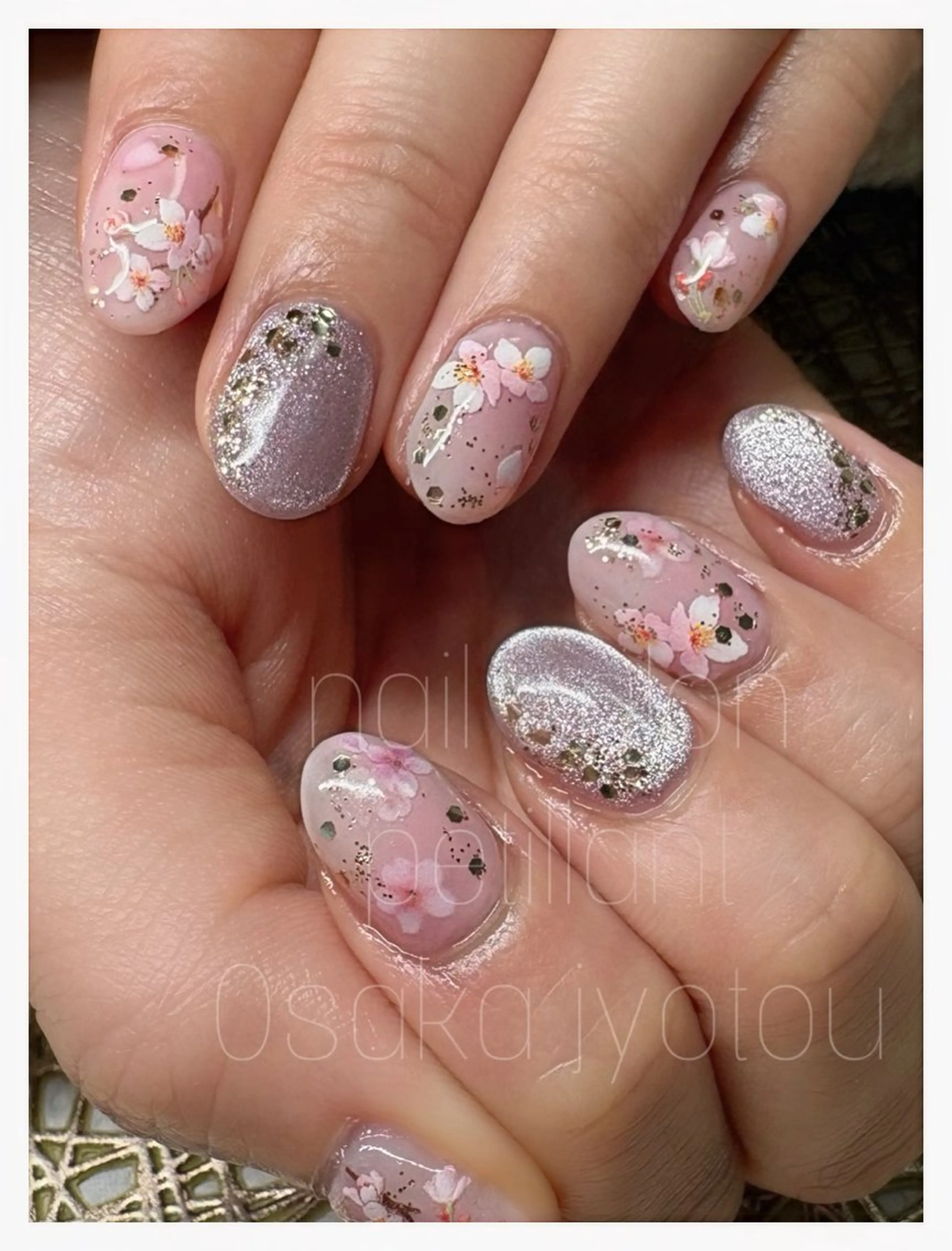 ネイル アートネイル 桜ネイル 持ち込み ピンク ホワイト nail salon petillantのネイルデザイン