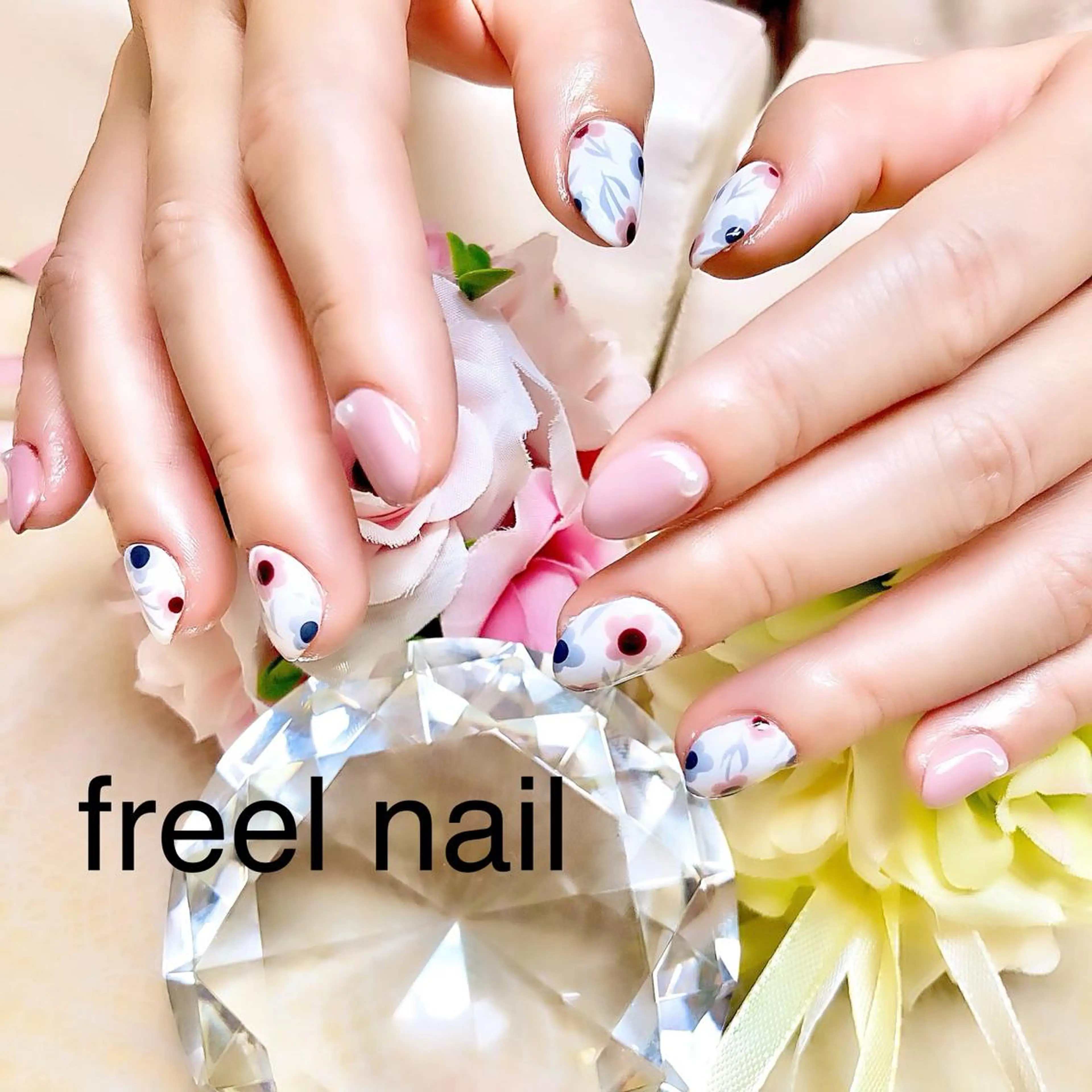 ネイル ハンドネイル freel Beautyのネイルデザイン