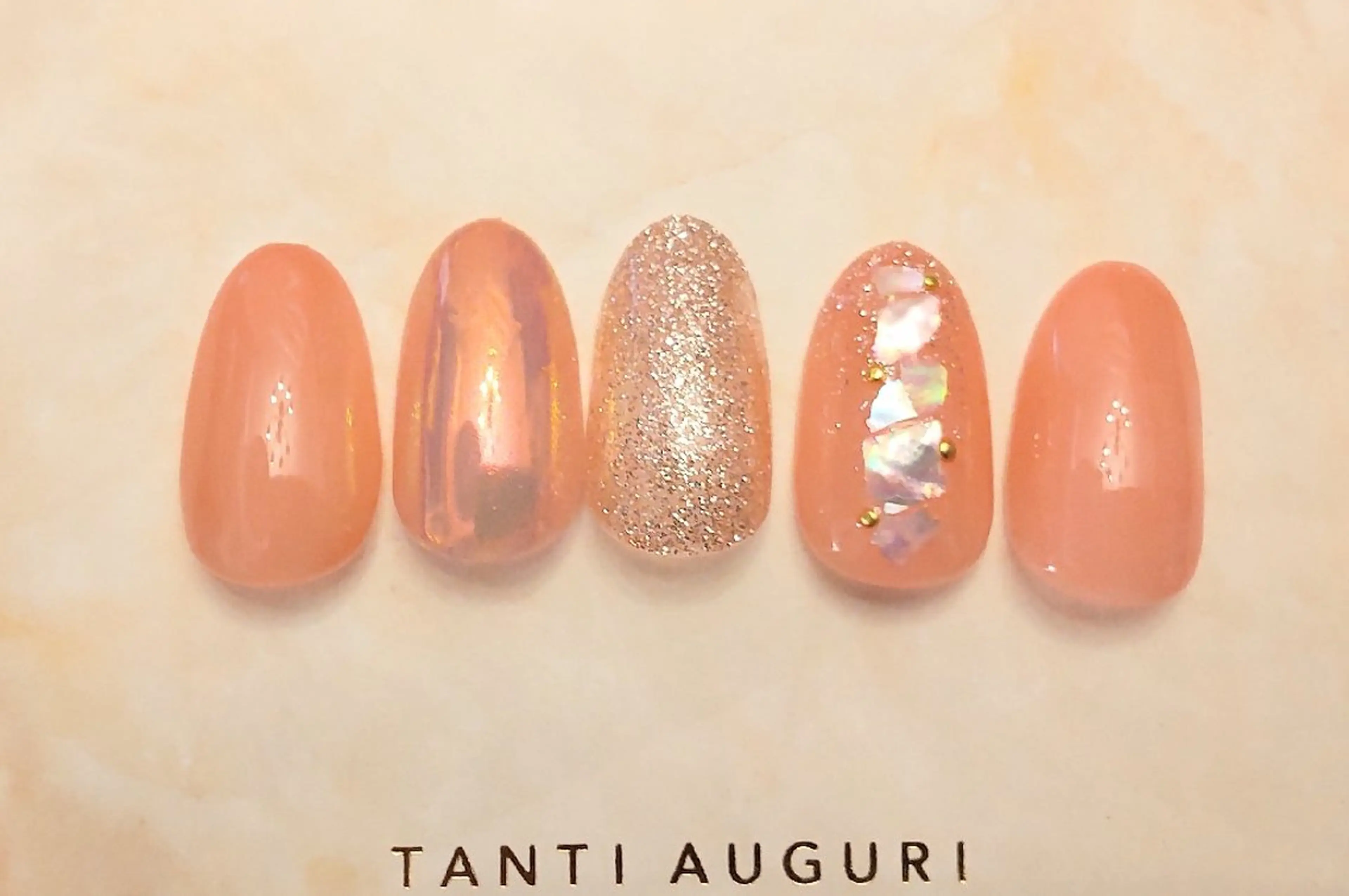 ネイル Éva nail MARIのネイルデザイン